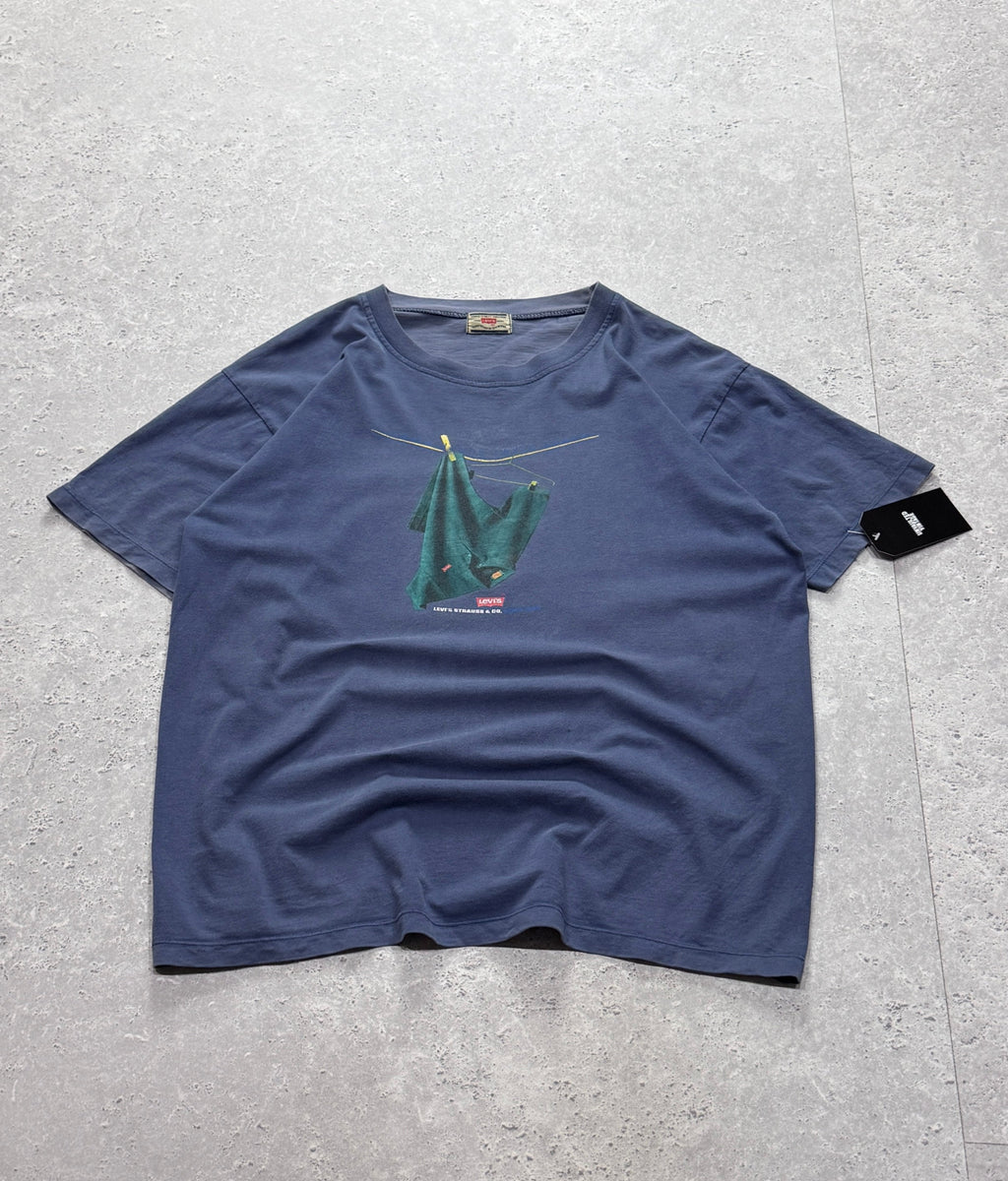 Vintage 90s Levi’s Strauss Promo Tee (L)