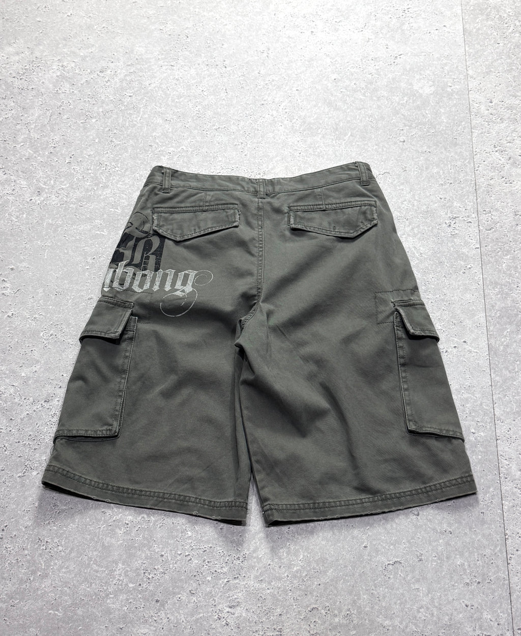 Vintage Y2K Deadstock Billabong Cargo Shorts (30”)