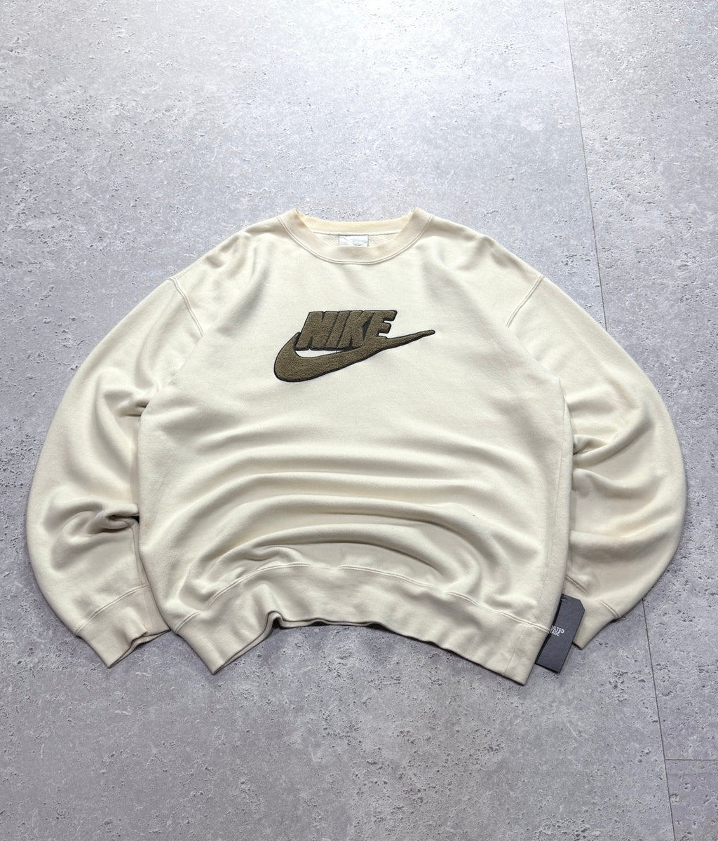 Vintage 2000s Nike Puff Print Spellout Sweater (L)