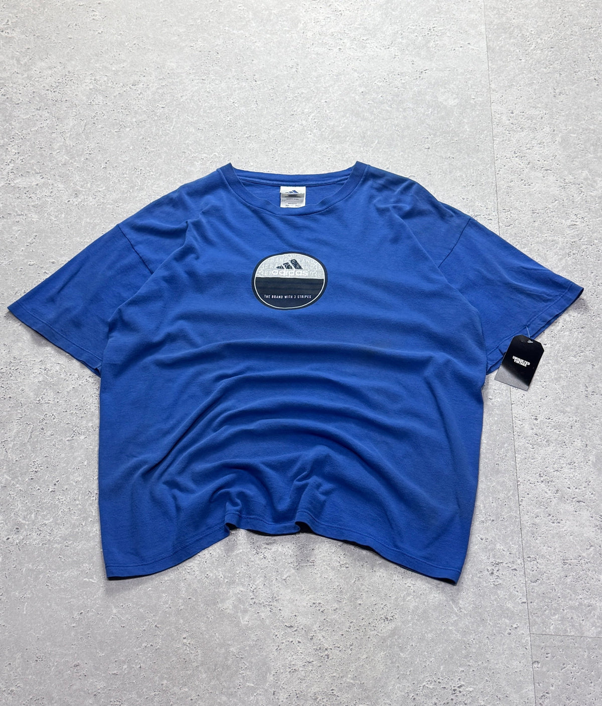 Vintage 90s Adidas Logo Tee (L)