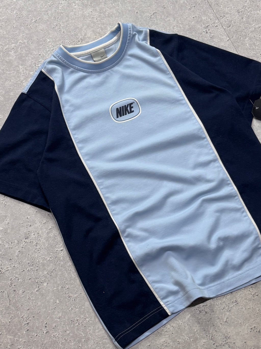 Vintage 2000s Nike Two Tone Tee (M)