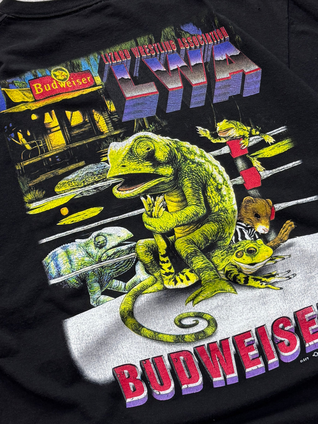 Vintage 1998 Budweiser Lizard Wrestling Tee (XL)