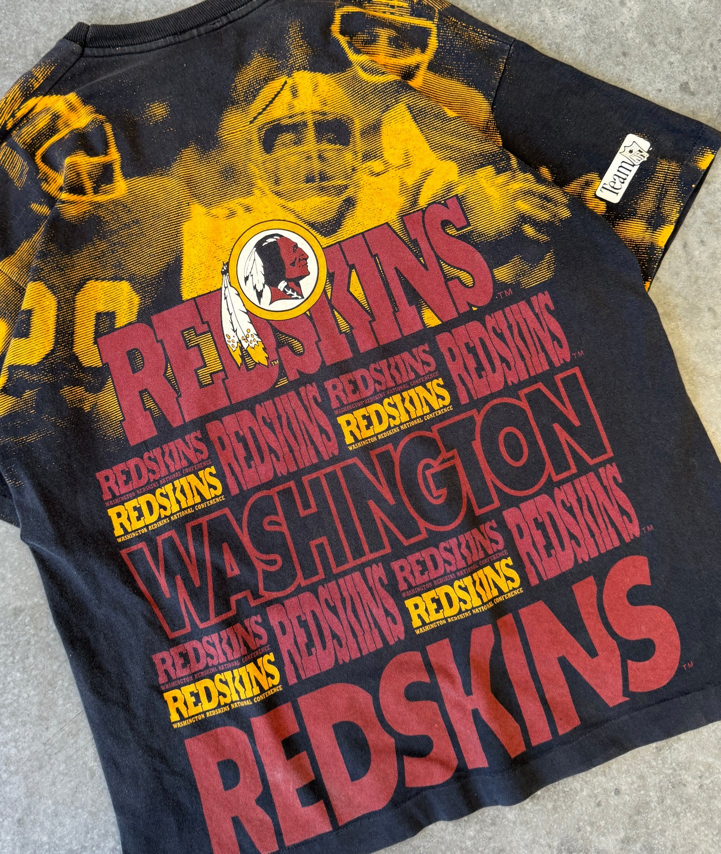 Vintage 90s Washington Redskins AOP Tee (XL)