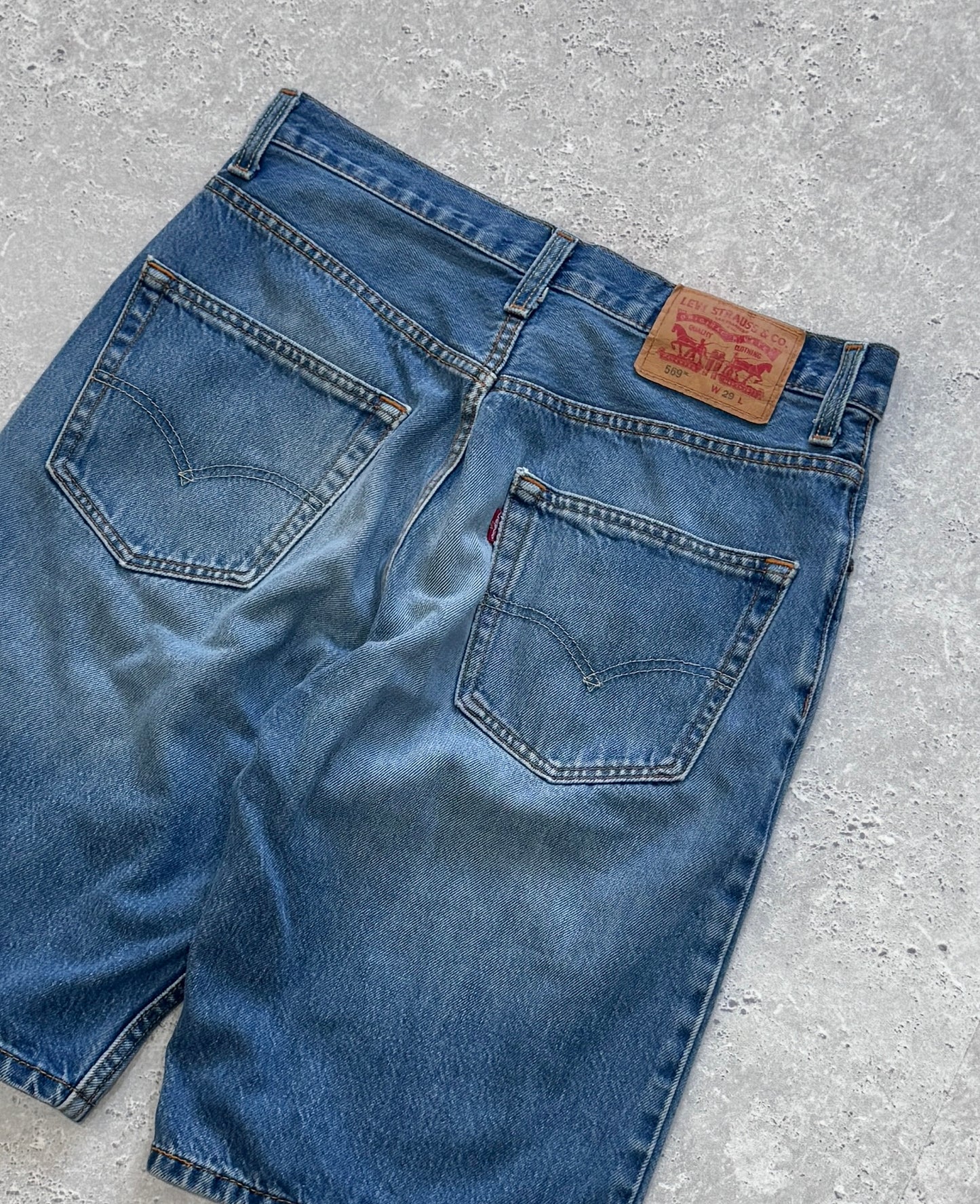 Vintage 00s Levi's Denim Jorts (30")