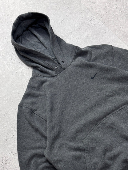 Vintage 2000s Nike Essential Hoodie (L)