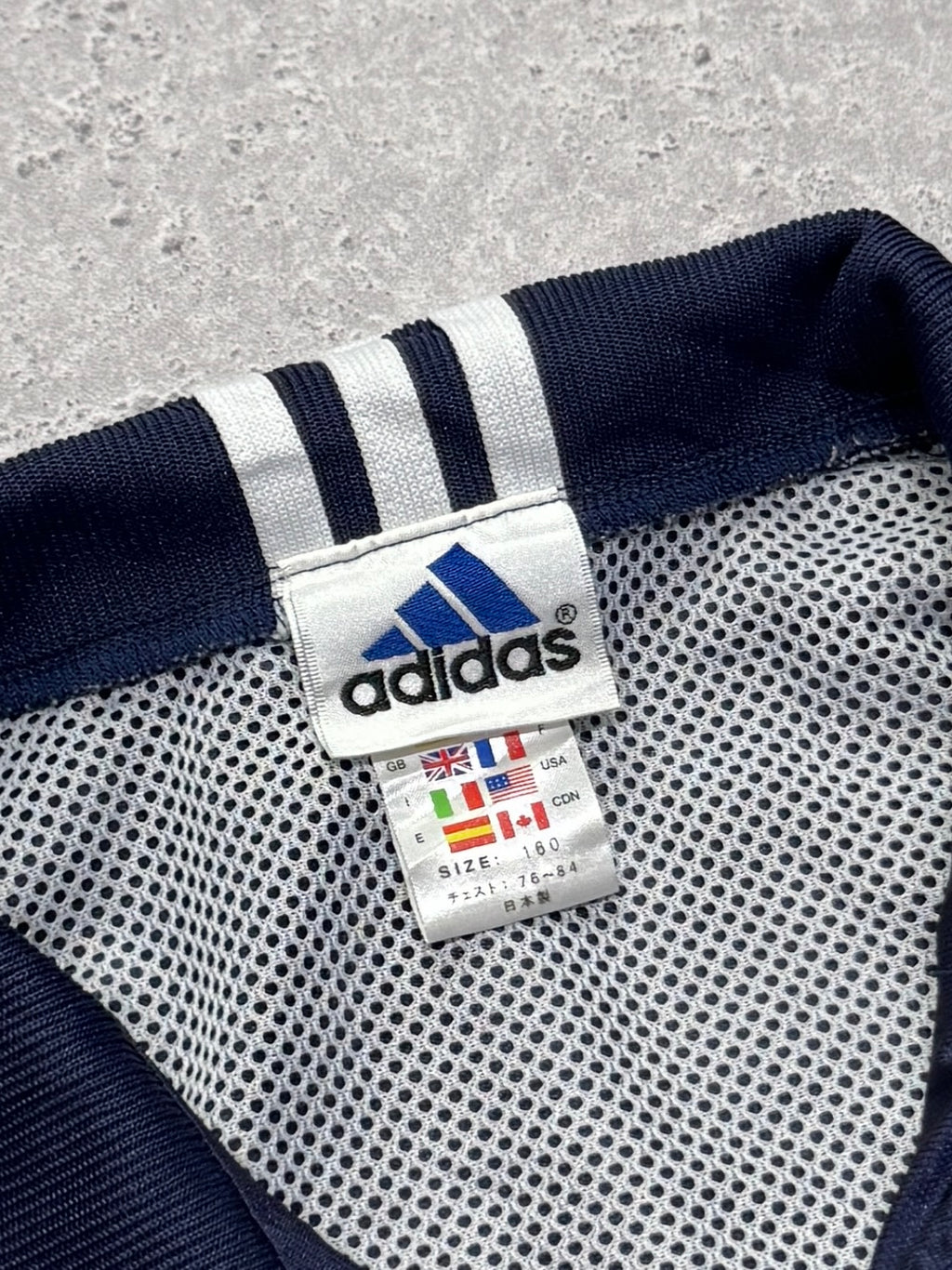 Vintage 2000s Adidas Windbreaker Jacket (L)