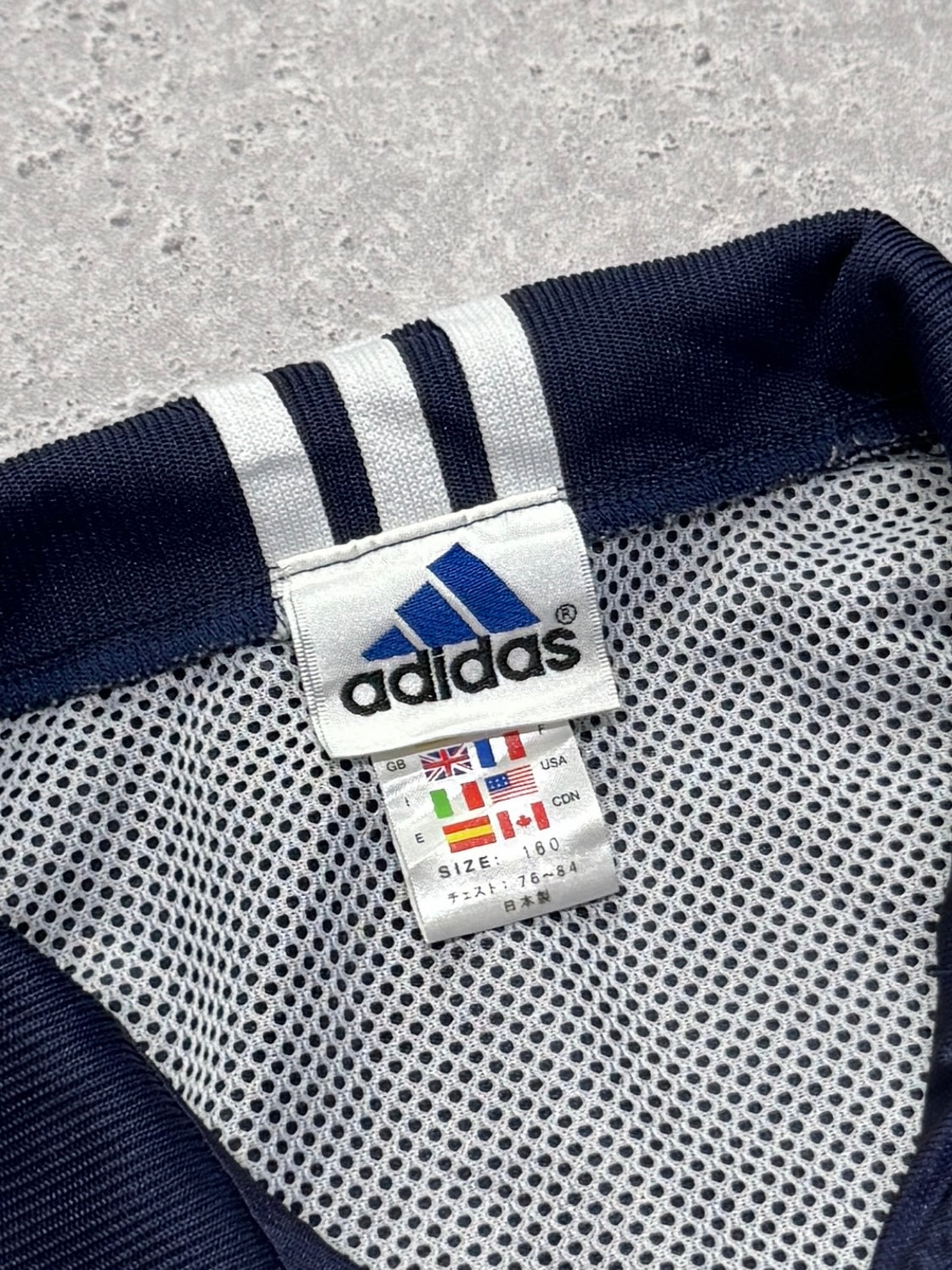 Vintage 2000s Adidas Windbreaker Jacket (L)