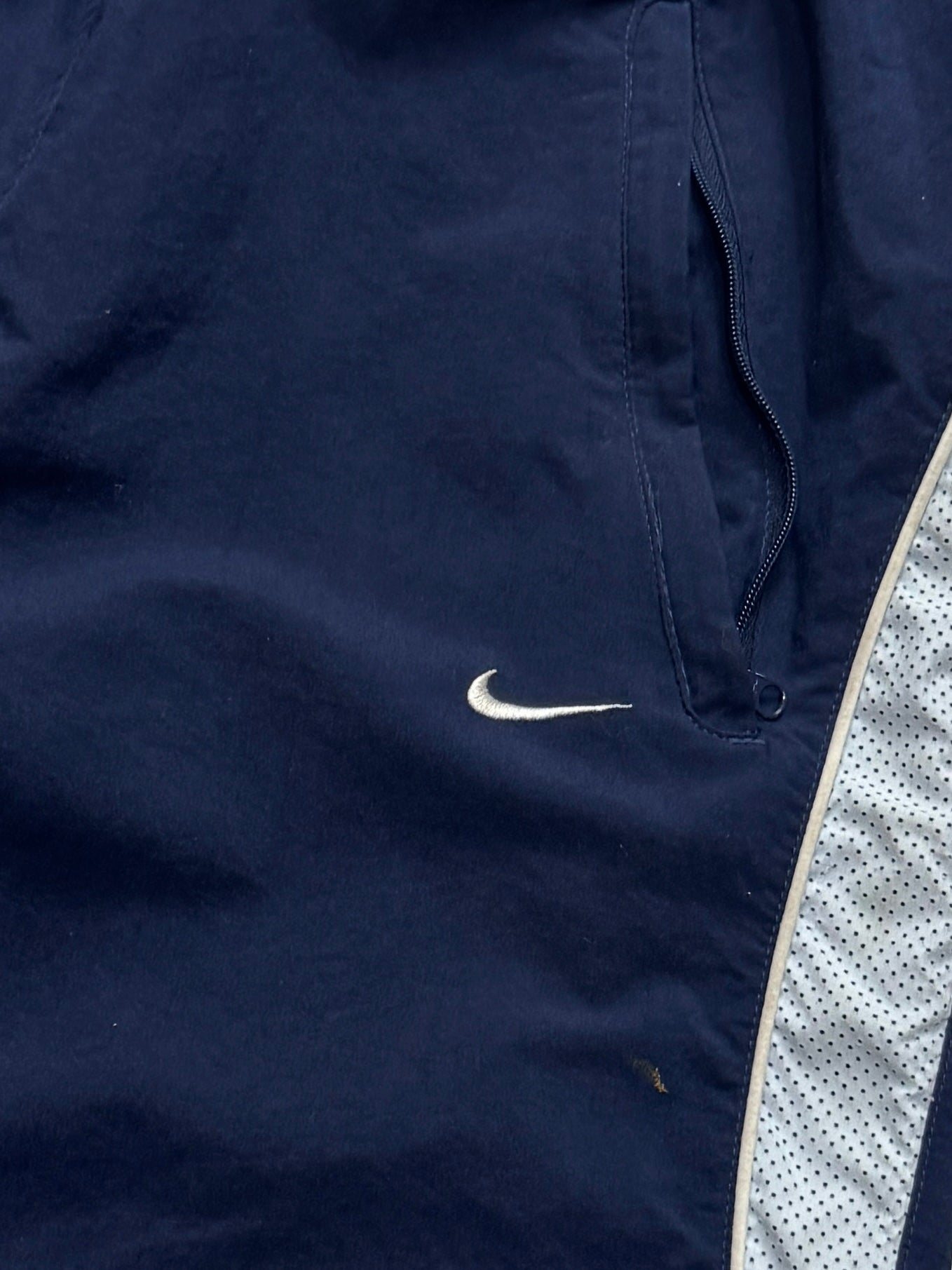 Vintage 2000s Nike Adjustable Track Shorts (L)