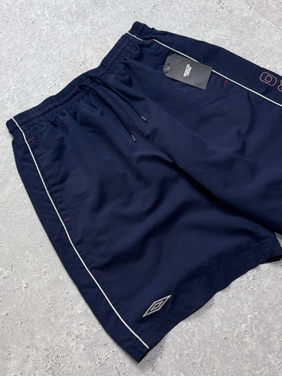 Vintage 2000s Umbro Track Shorts (L)