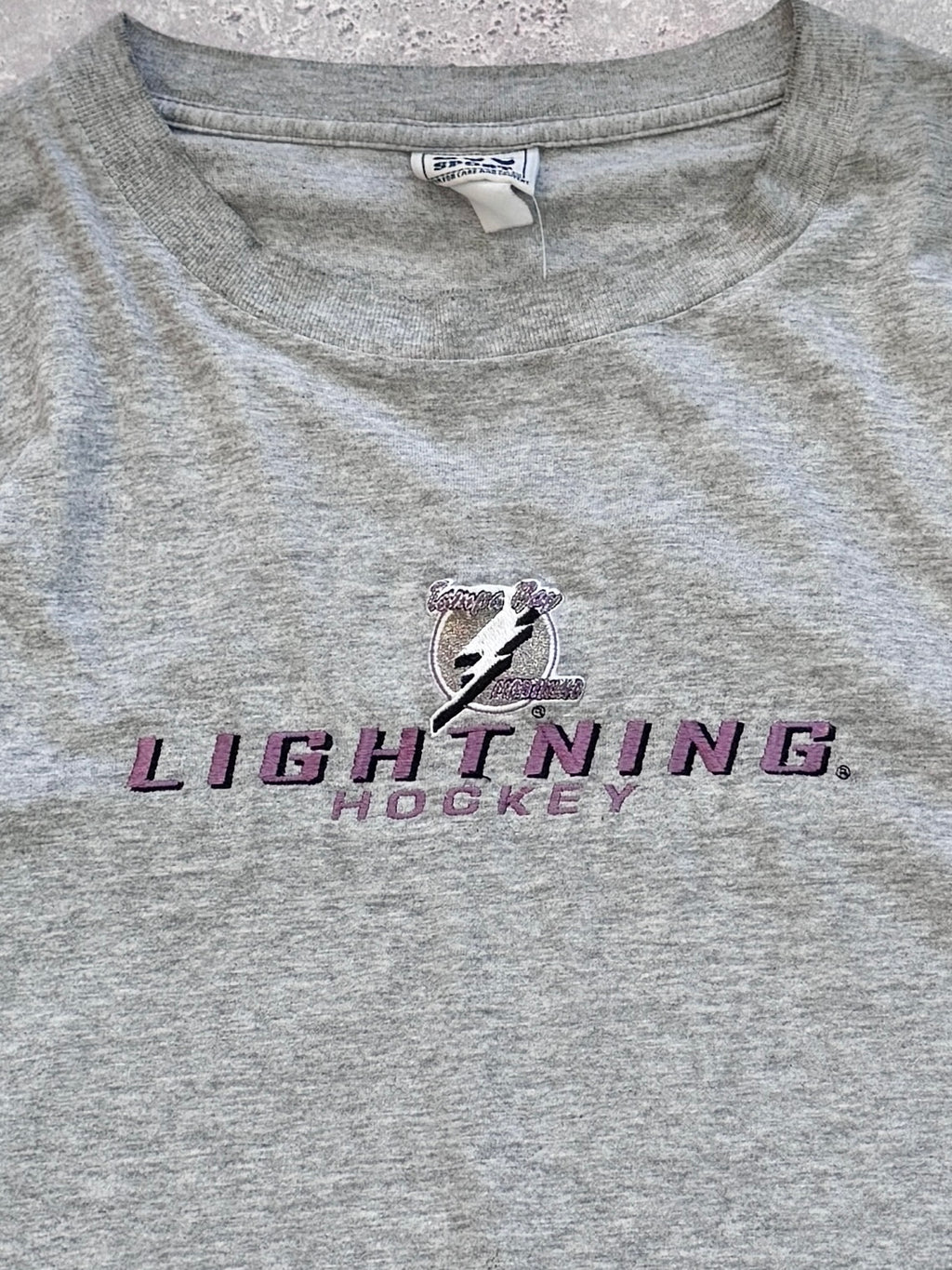 Vintage Tampa Bay Lightning Embroidered Tee (L)