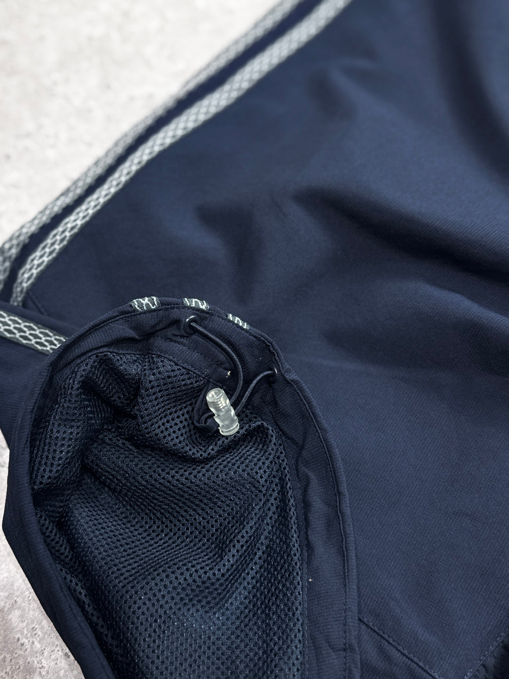 Vintage 2000s Adidas Adjustable 3/4 Track Shorts (L)