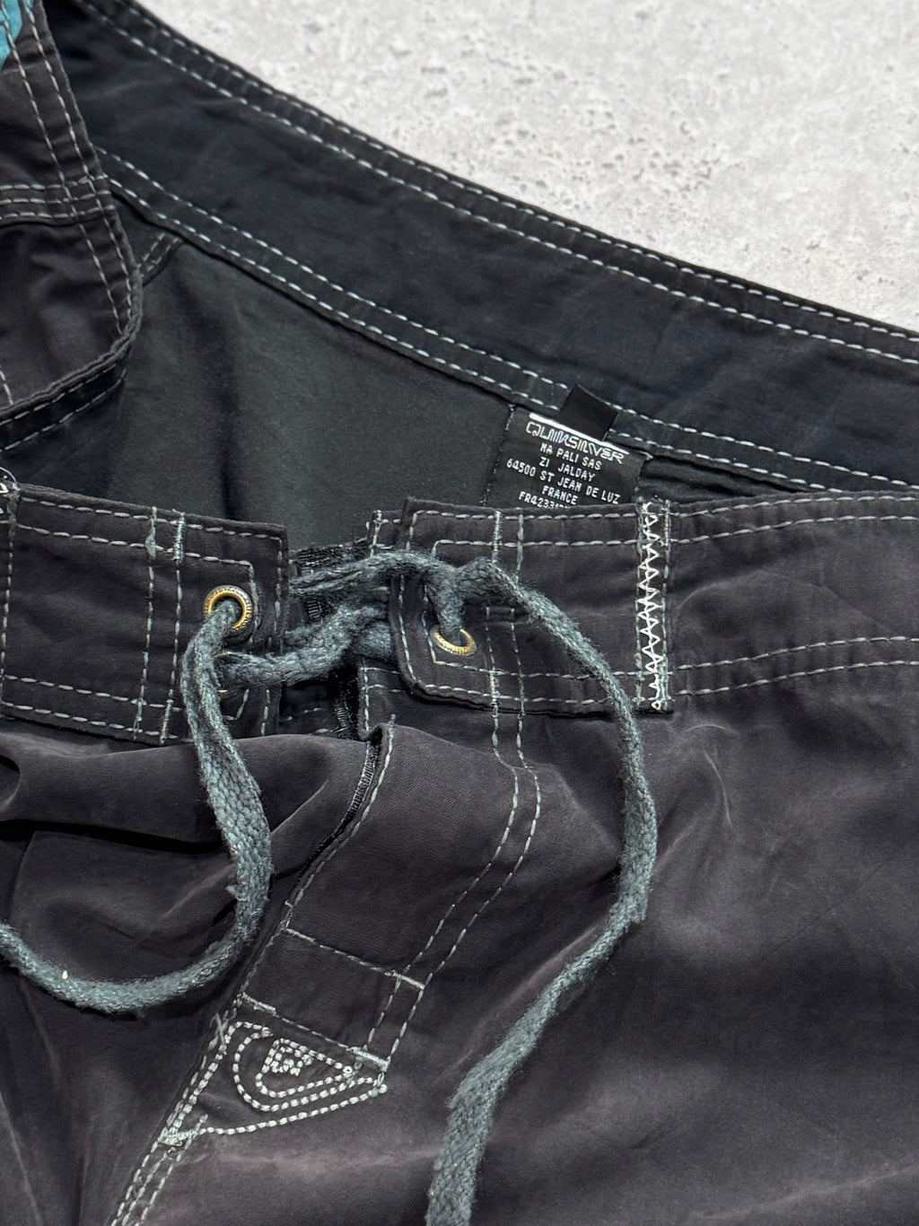 Vintage Y2K Quiksilver Boardshorts (36”)