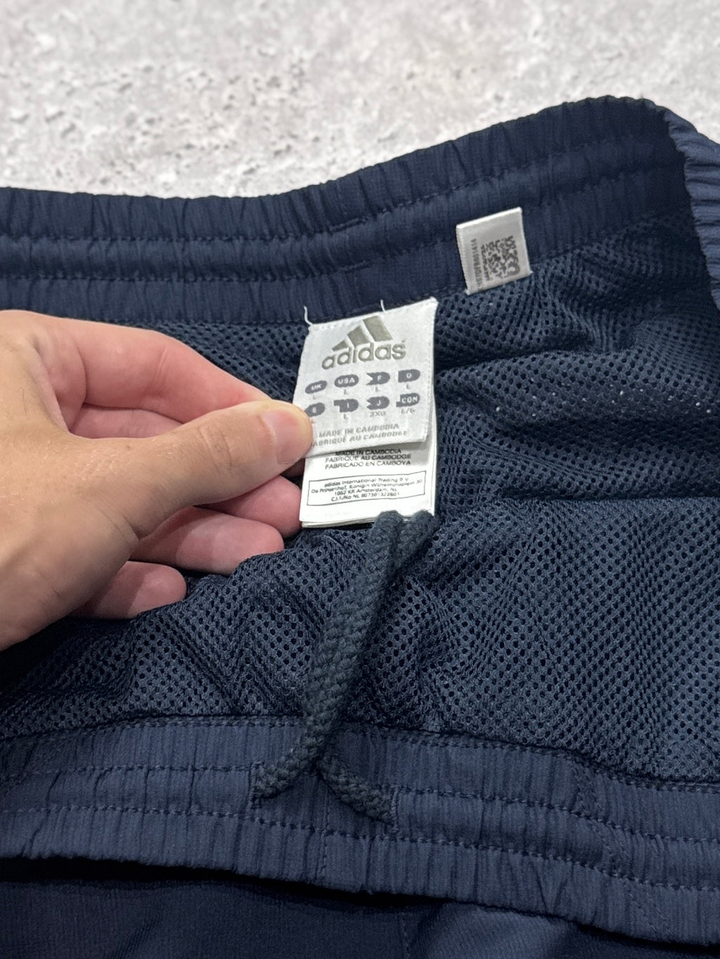 Vintage 2000s Adidas Adjustable 3/4 Track Shorts (L)