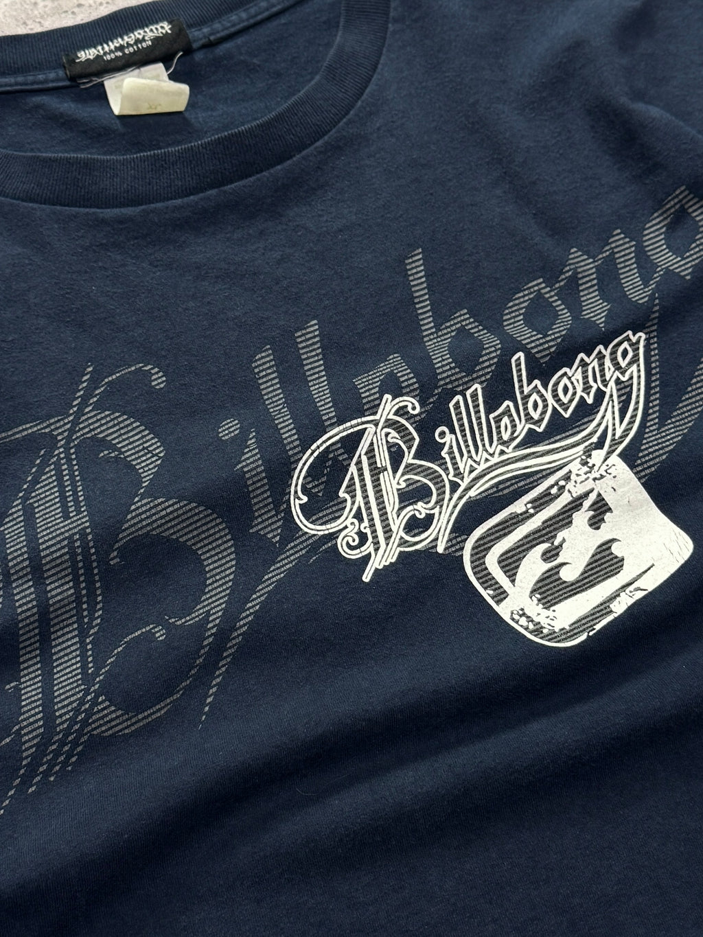 Vintage Y2K Billabong Surf Tee (XL)