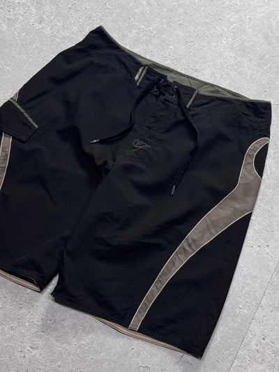 Vintage 2000s Quiksilver Boardshorts (34”)