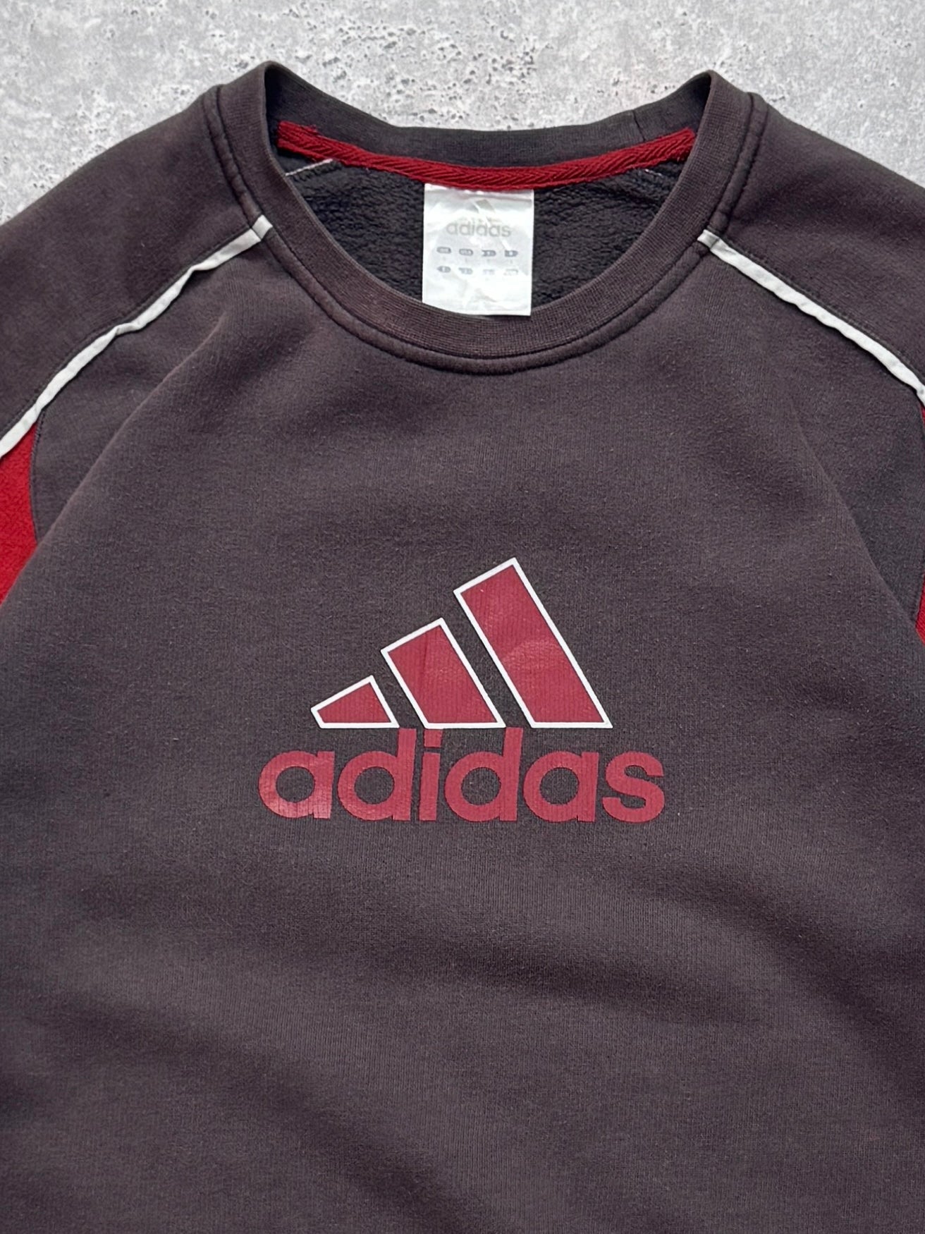 Vintage 2000s Adidas Spellout Sweater (M)