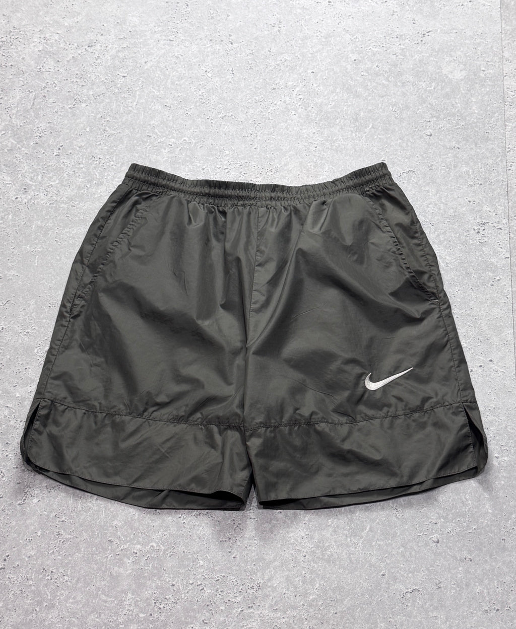 Vintage 90s Nike Running Shorts (L)
