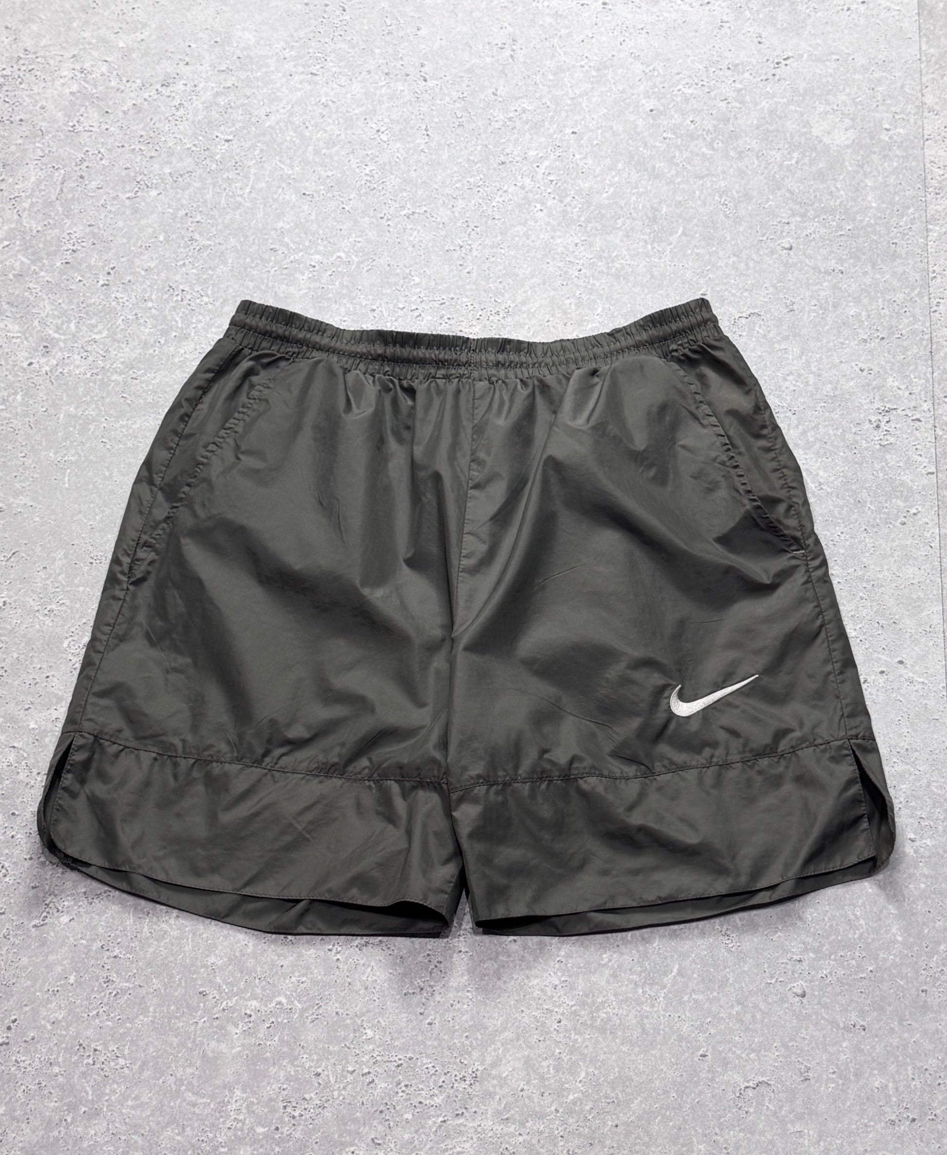 Vintage 90s Nike Running Shorts (L)