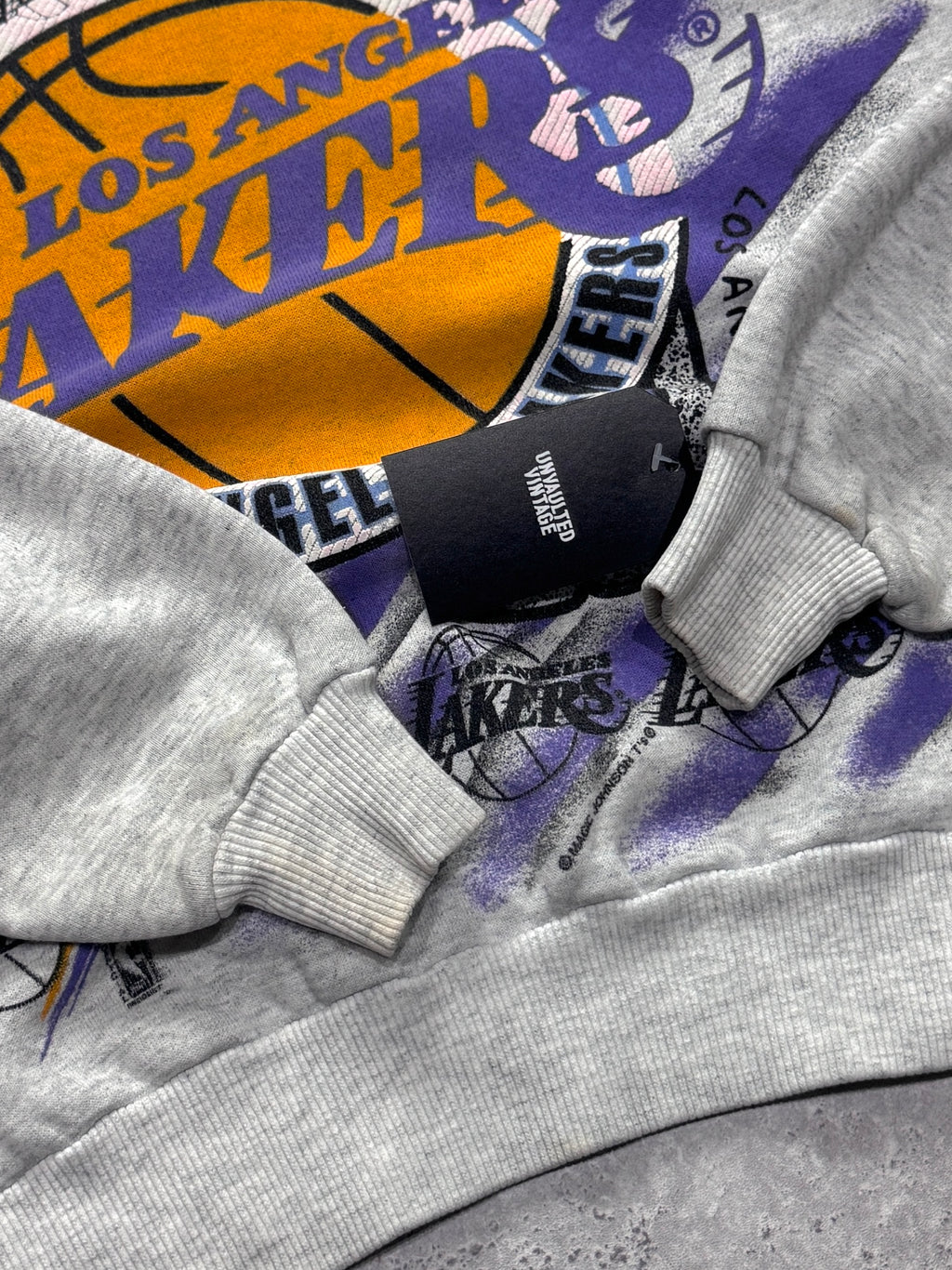 Vintage 90s Los Angeles Lakers NBA Sweater (S)
