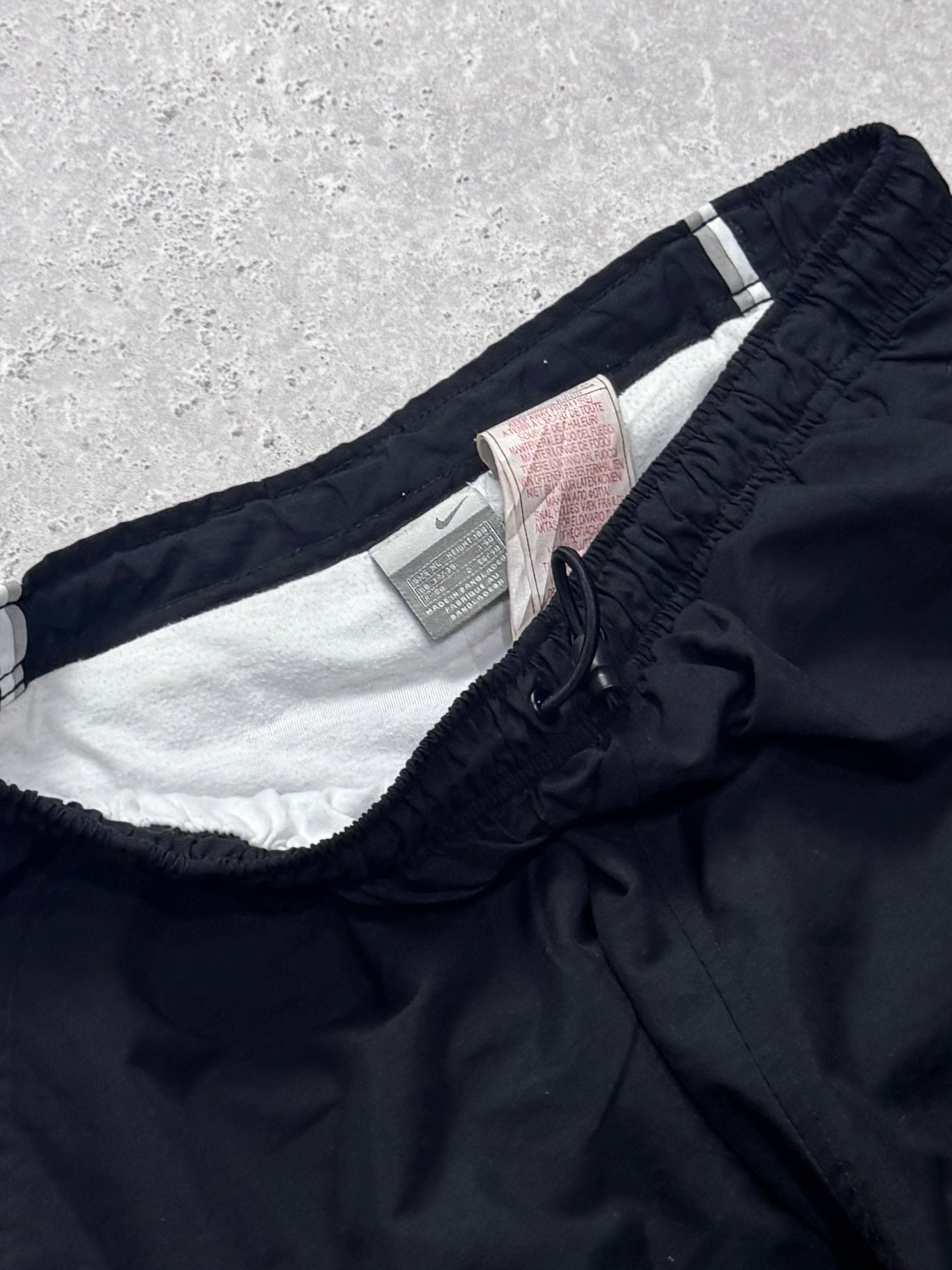 Vintage 2000s Nike Adjustable 3/4 Track Shorts (32")