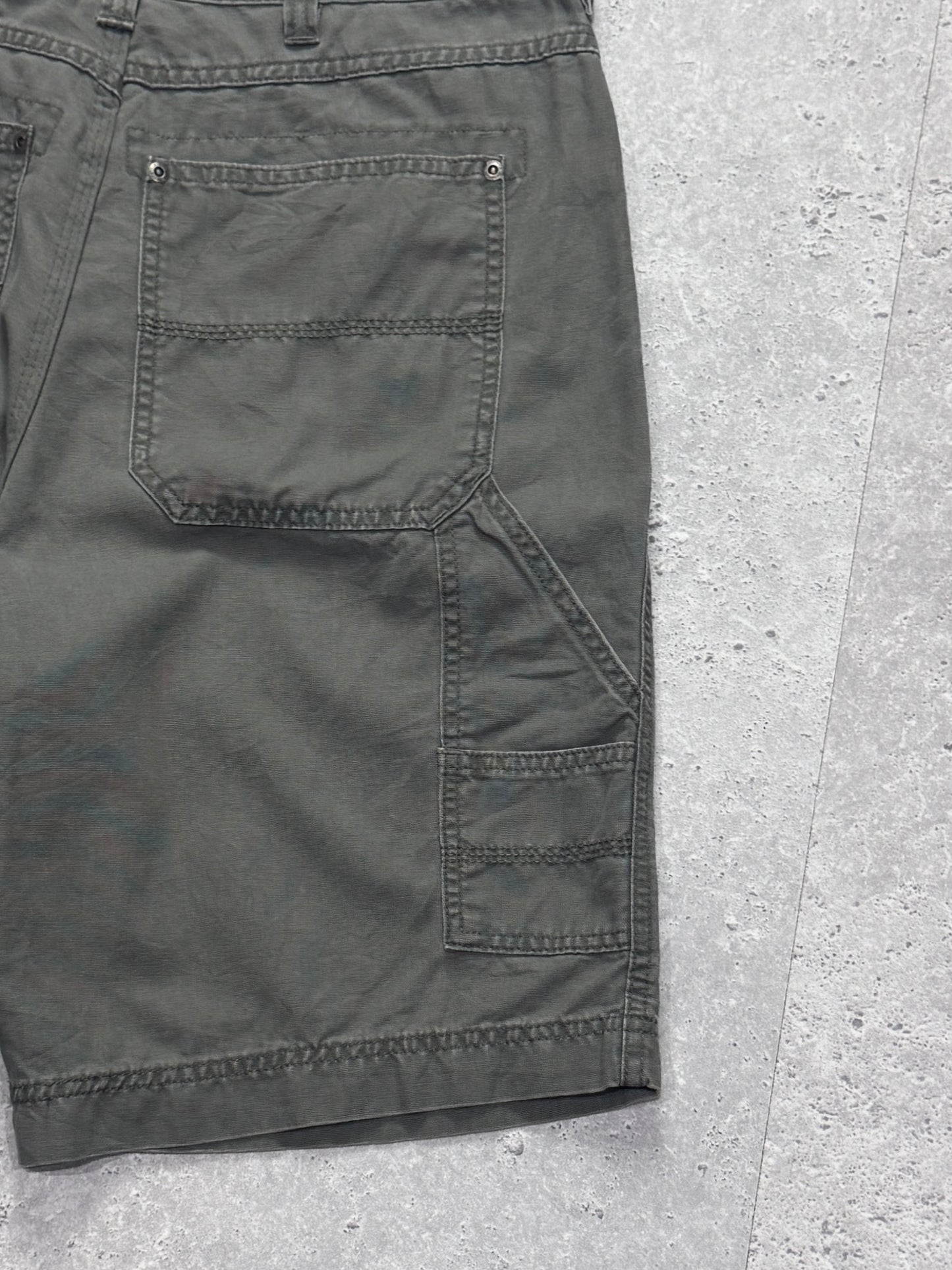 Vintage 2000s Carpenter Shorts (32")