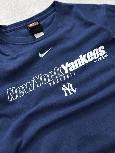 Vintage 2000s Nike X New York Yankees MLB Tee (S)