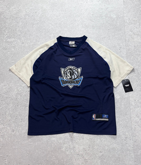 Vintage 2000s Reebok X Dallas Mavericks NBA Training Tee (L)