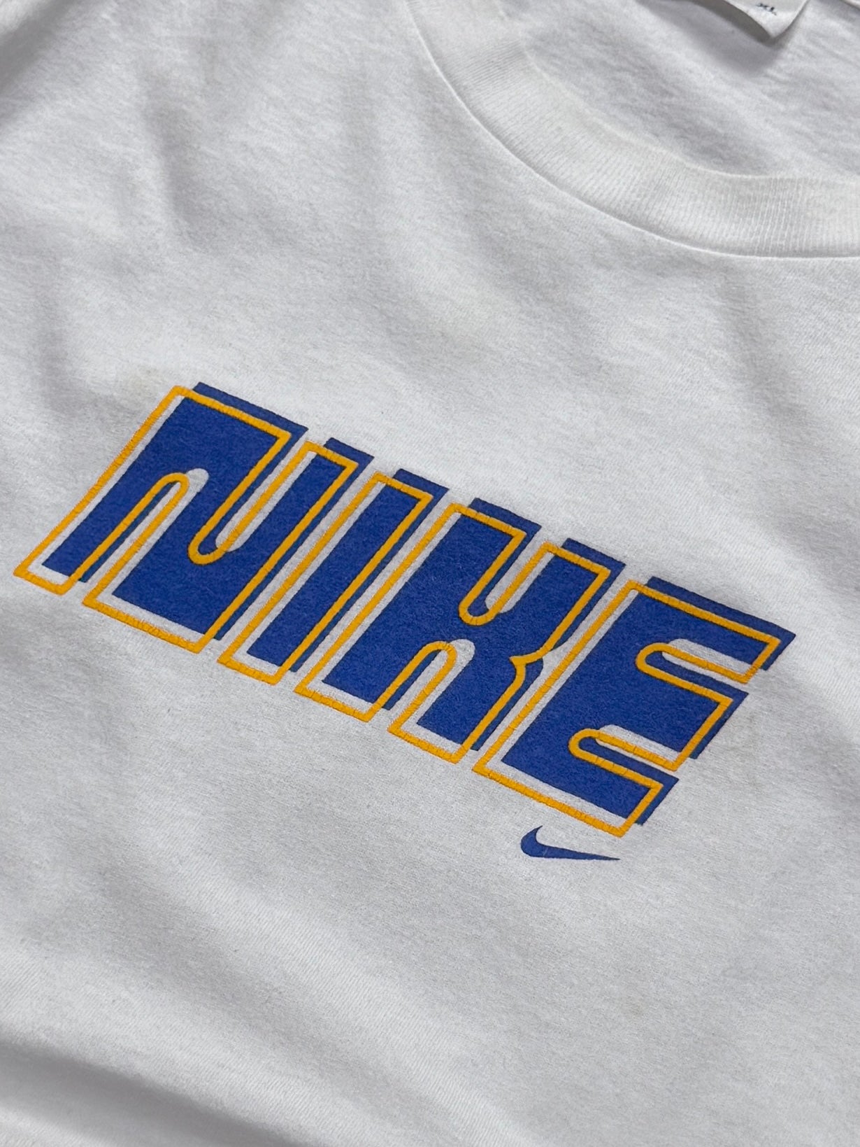 Vintage 90s Nike Spellout Tee (XL)