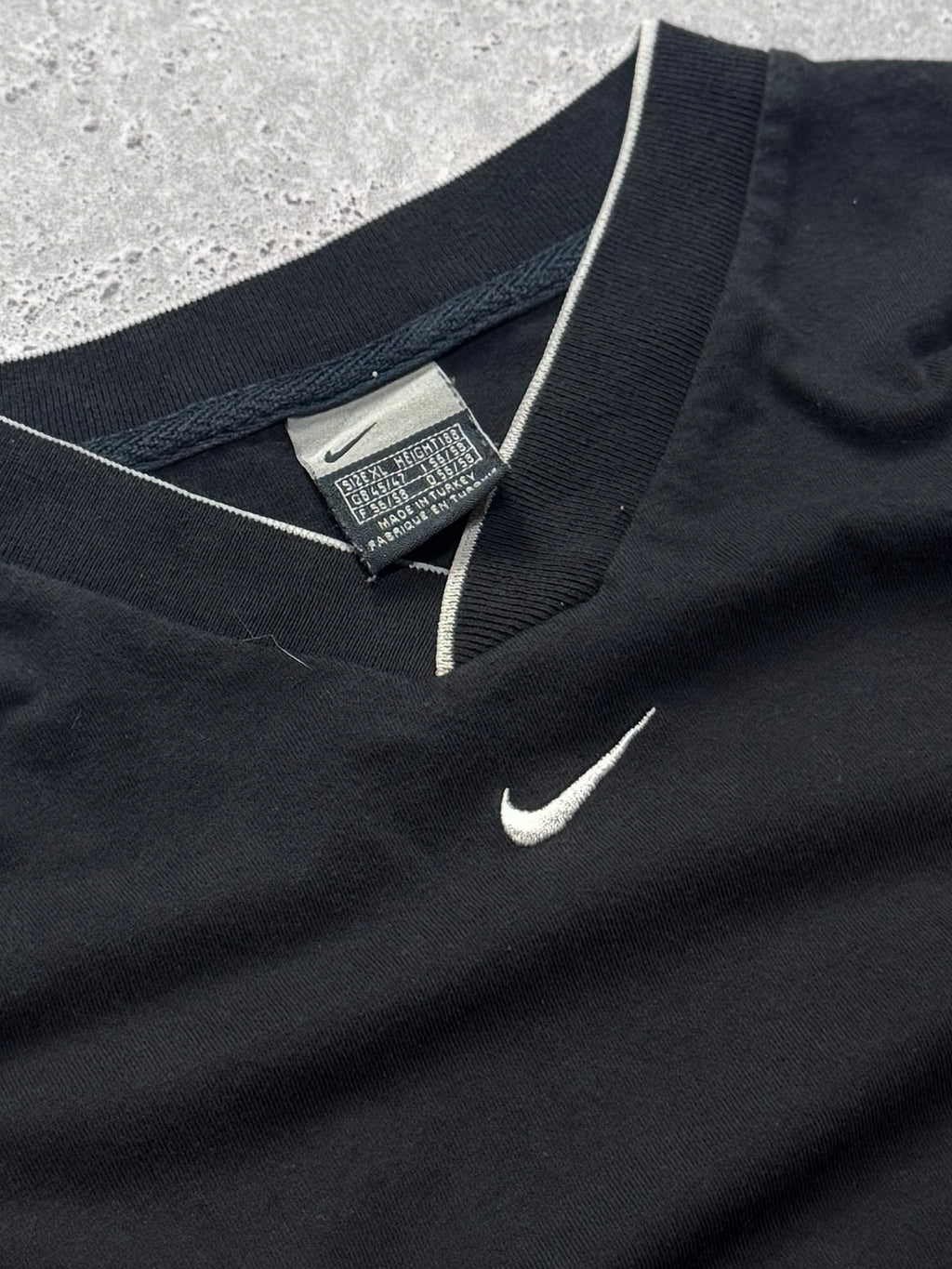 Vintage 2000s Nike Essential Tee (XL)