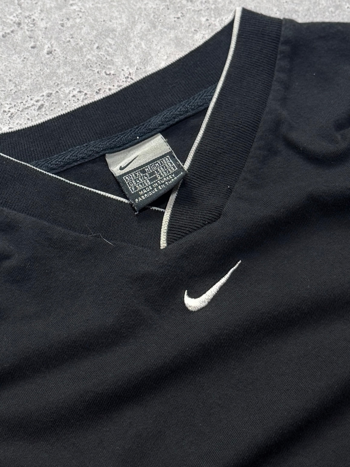 Vintage 2000s Nike Essential Tee (XL)