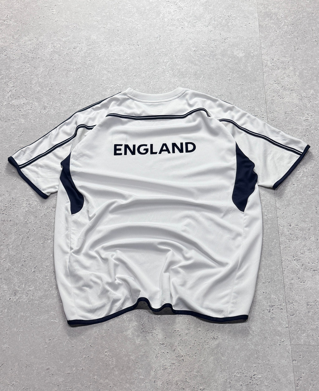 Vintage 2000s England Football Training Jersey (XL)