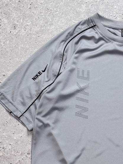 Vintage 90s Nike Sports Training Tee (L)