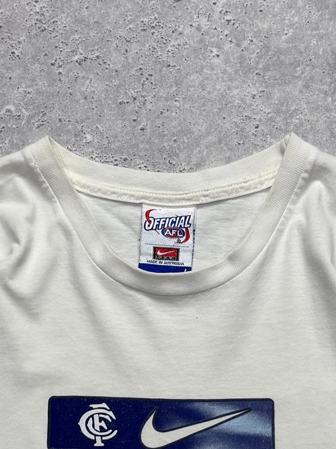 Vintage 2000s Nike X Carlton AFL Tee (L)