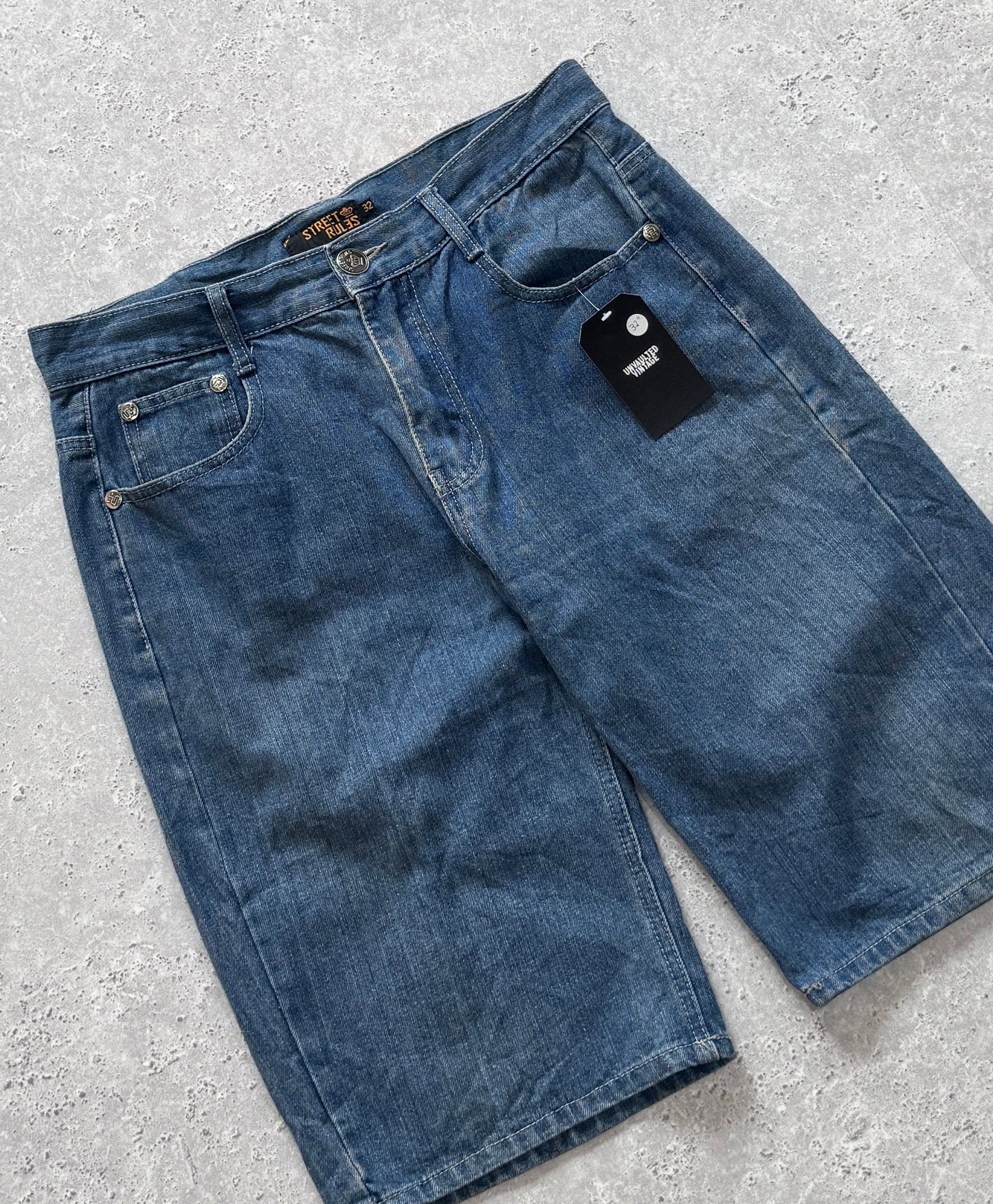 Vintage Y2K Denim Jorts (32")