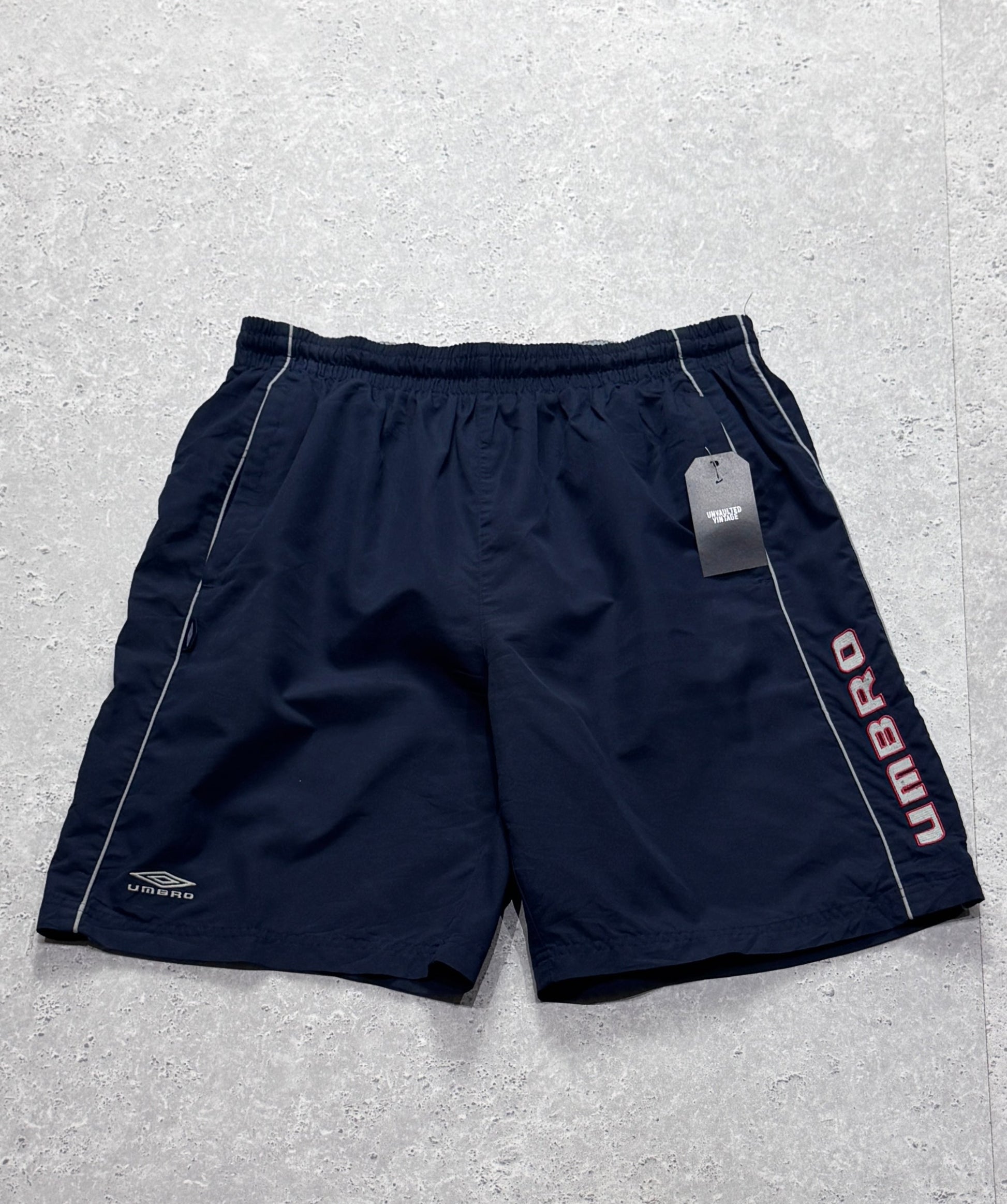 Vintage 2000s Umbro Spellout Track Shorts (XL)