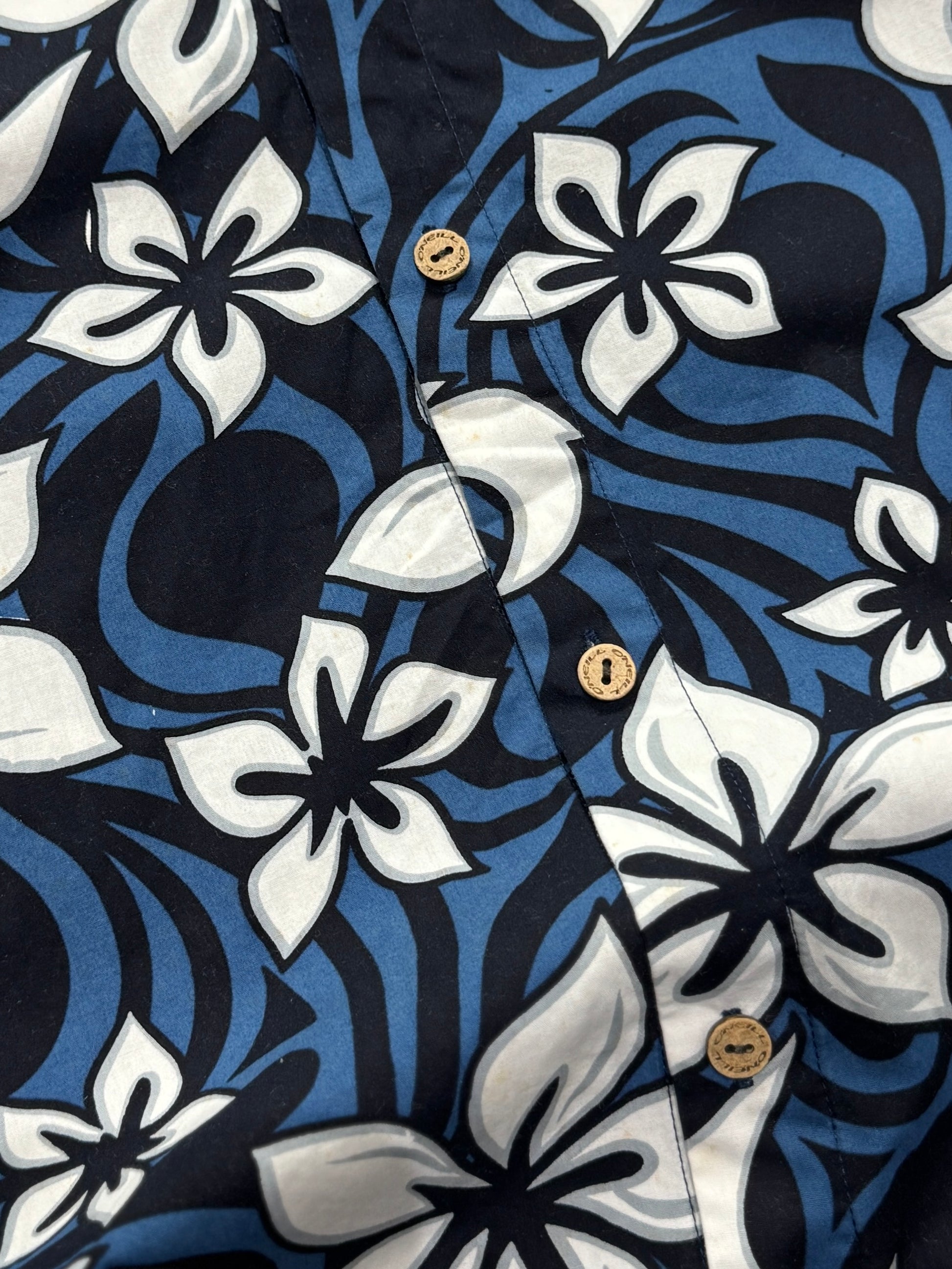 Vintage O’Neill Floral Surfwear Button Up Shirt (M)