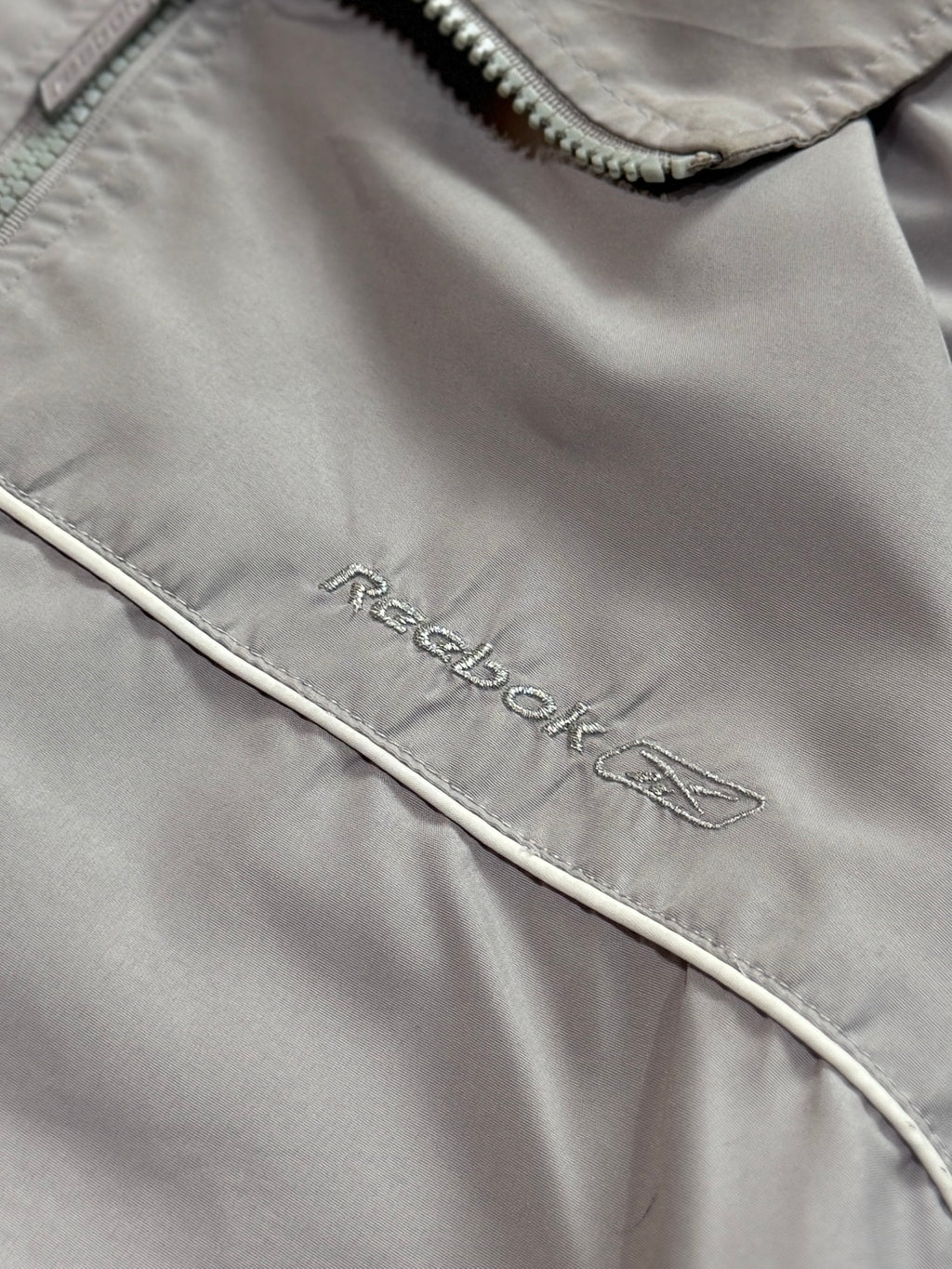 Vintage 2000s Reebok Windbreaker Jacket (M)