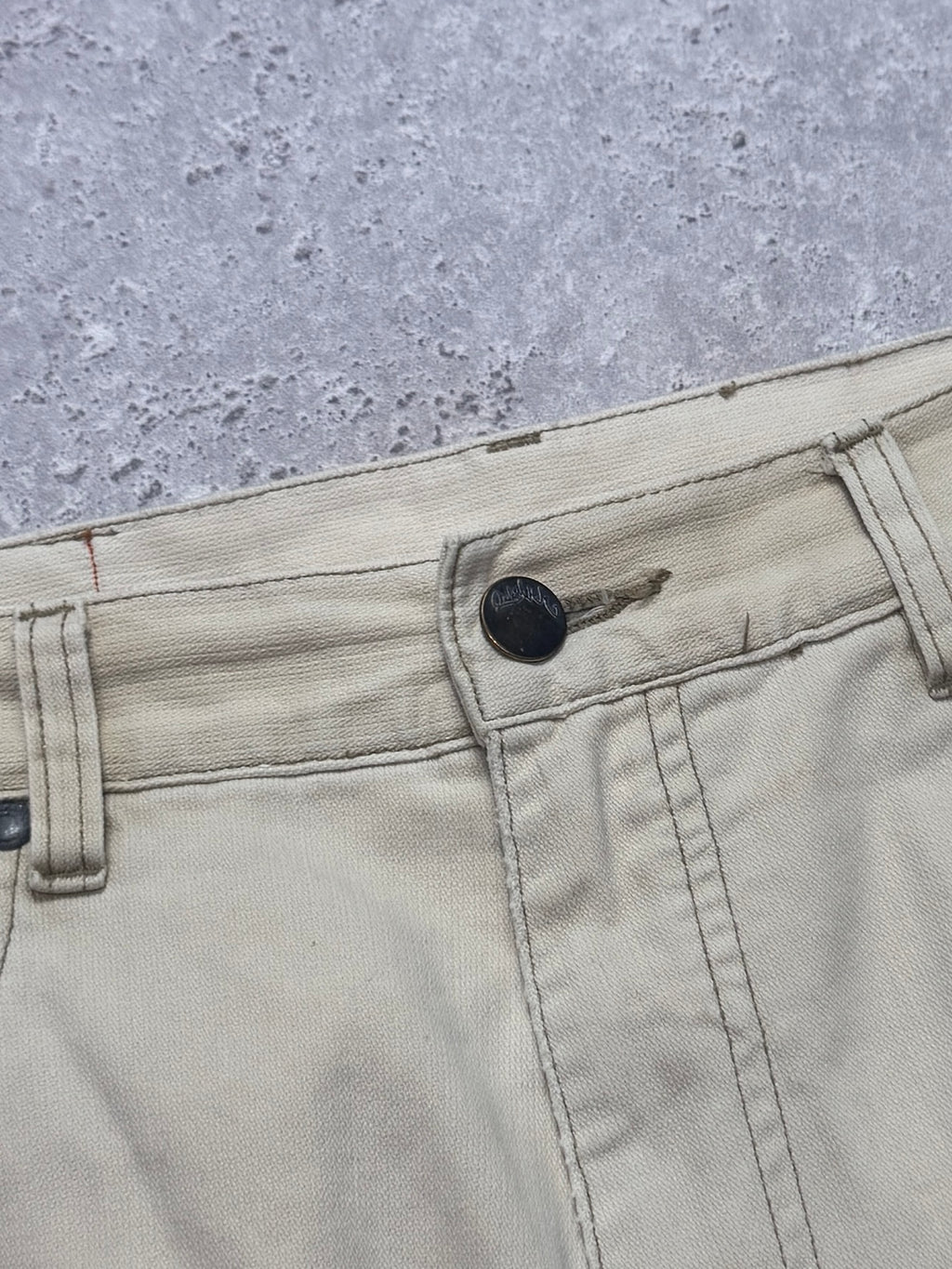 Vintage 2000s Quiksilver Embroidered Shorts (30")