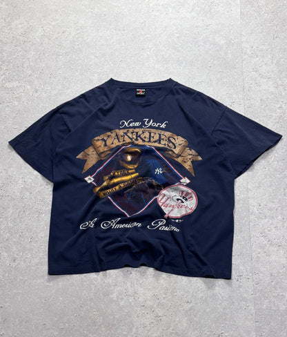 Vintage 90s New York Yankees MLB Tee (XL)