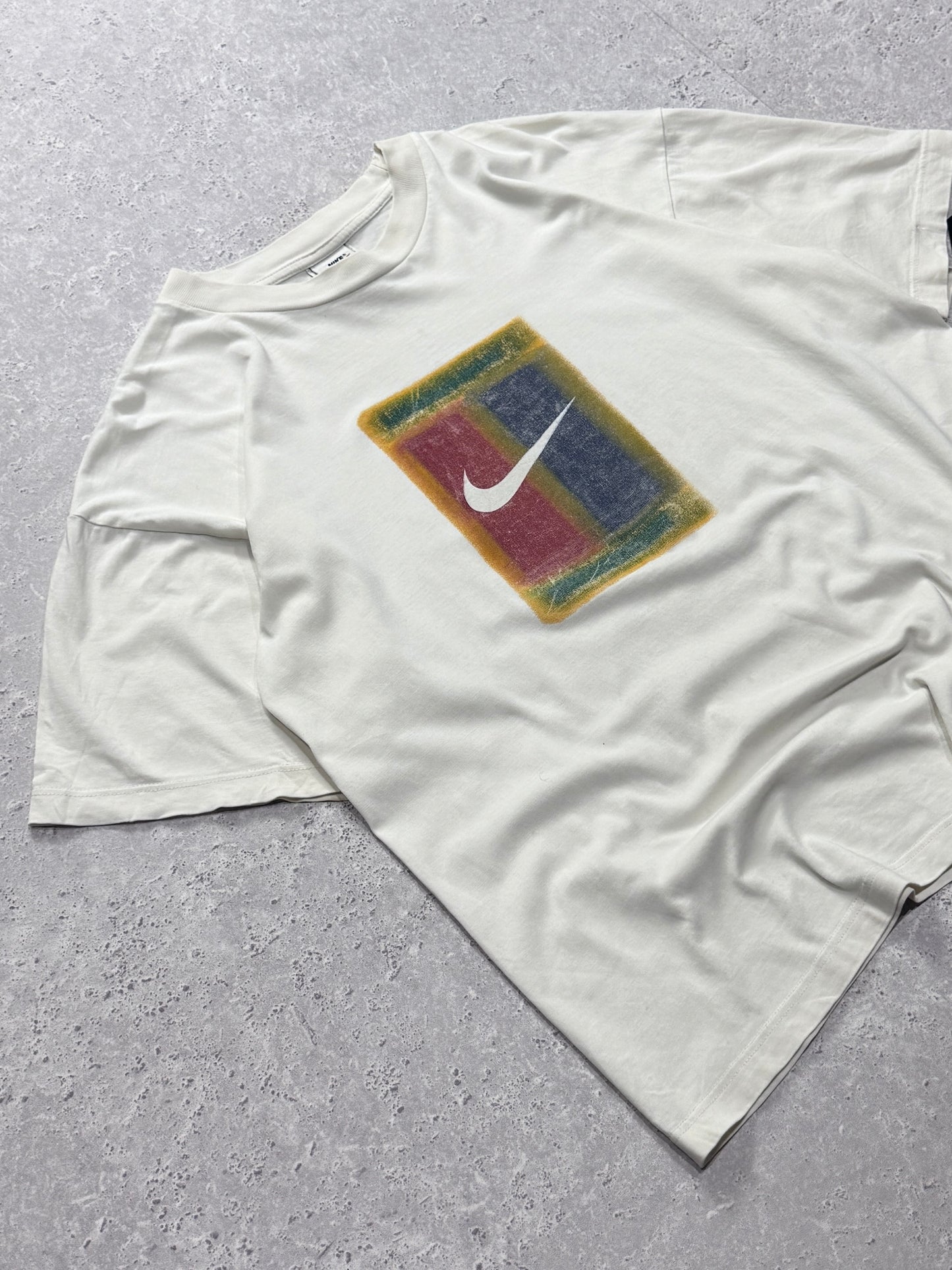 Vintage 90s Nike Logo Tee (L)