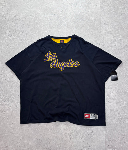 Vintage 2000s Nike X Los Angeles Lakers NBA Tee (2XL)