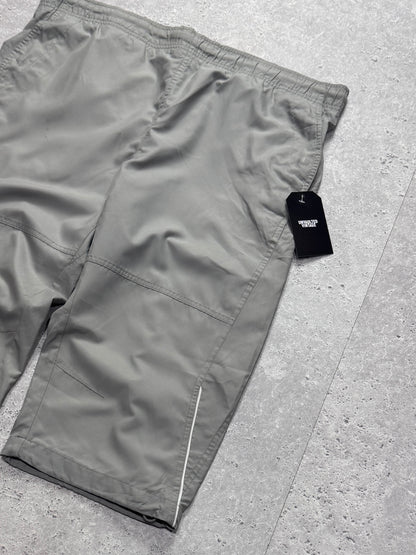 Vintage 2000s Nike Adjustable 3/4 Track Shorts (36")