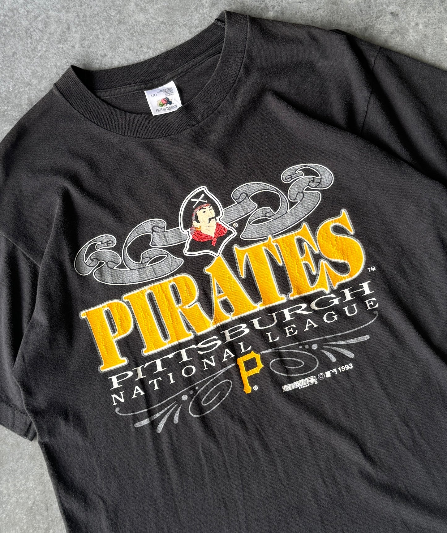 Vintage 93' Pittsburgh Pirates MLB Tee (L)