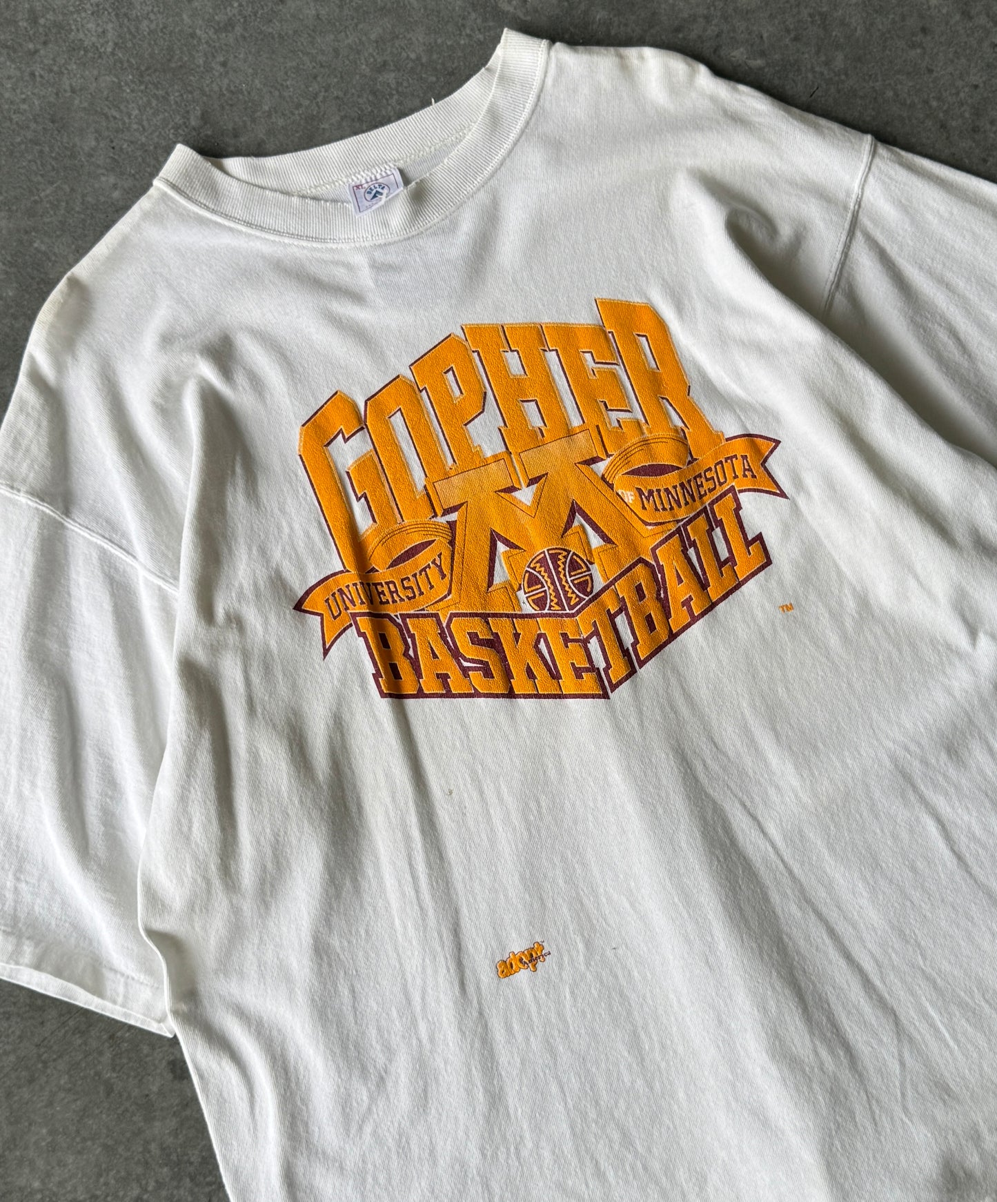 Vintage 90s Minnesota Uni Gophers Tee (XL)