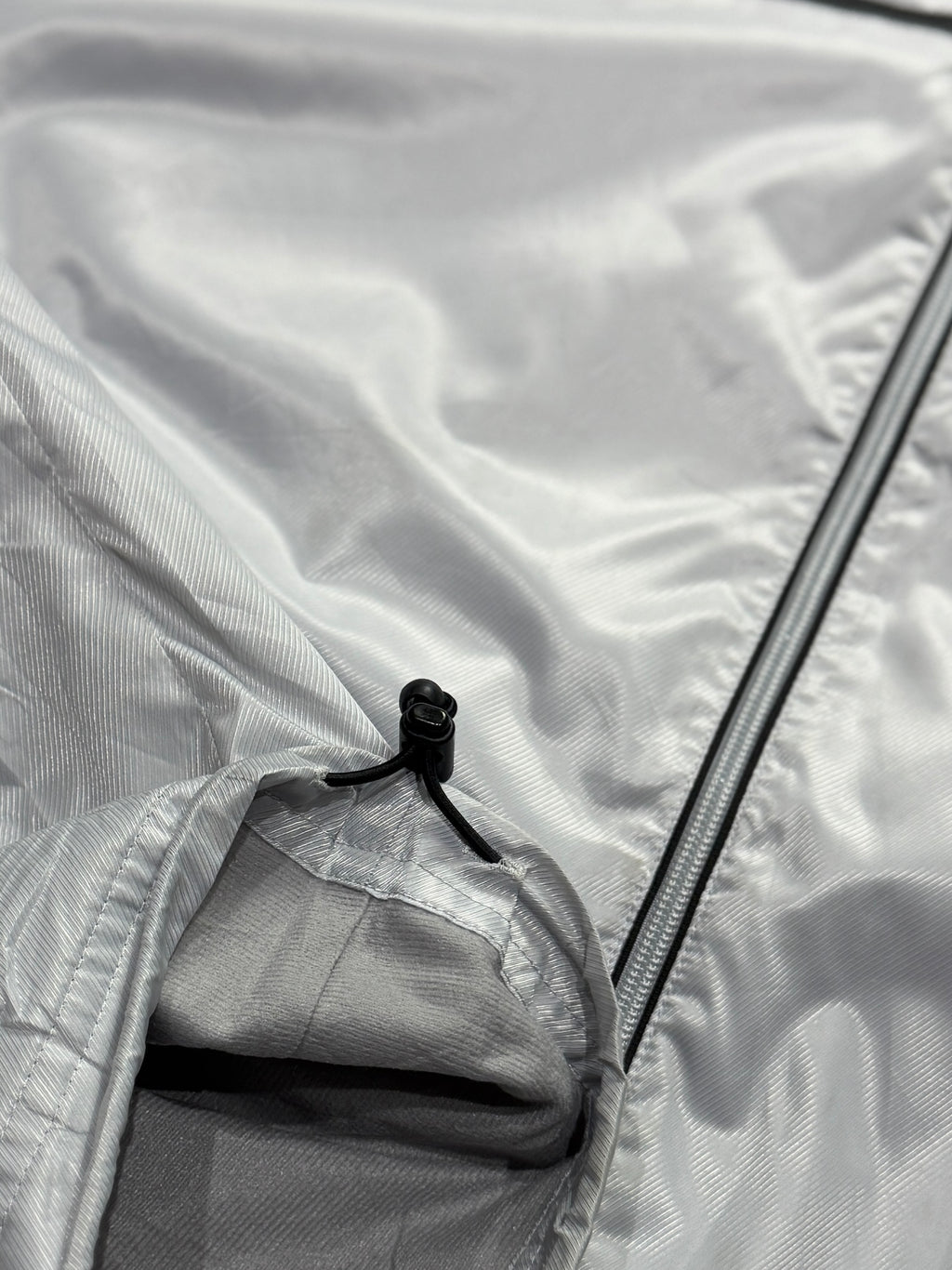 Vintage 90s Champion Windbreaker Jacket (L)