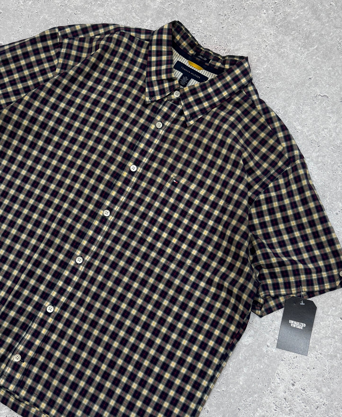 Vintage 00s Tommy Hilfiger Cropped Button Up Shirt (L)