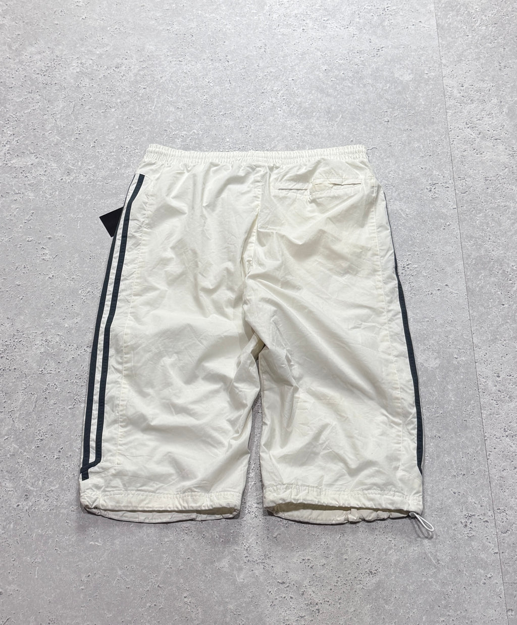 Vintage 2000s Adidas Adjustable 3/4 Track Shorts (M)