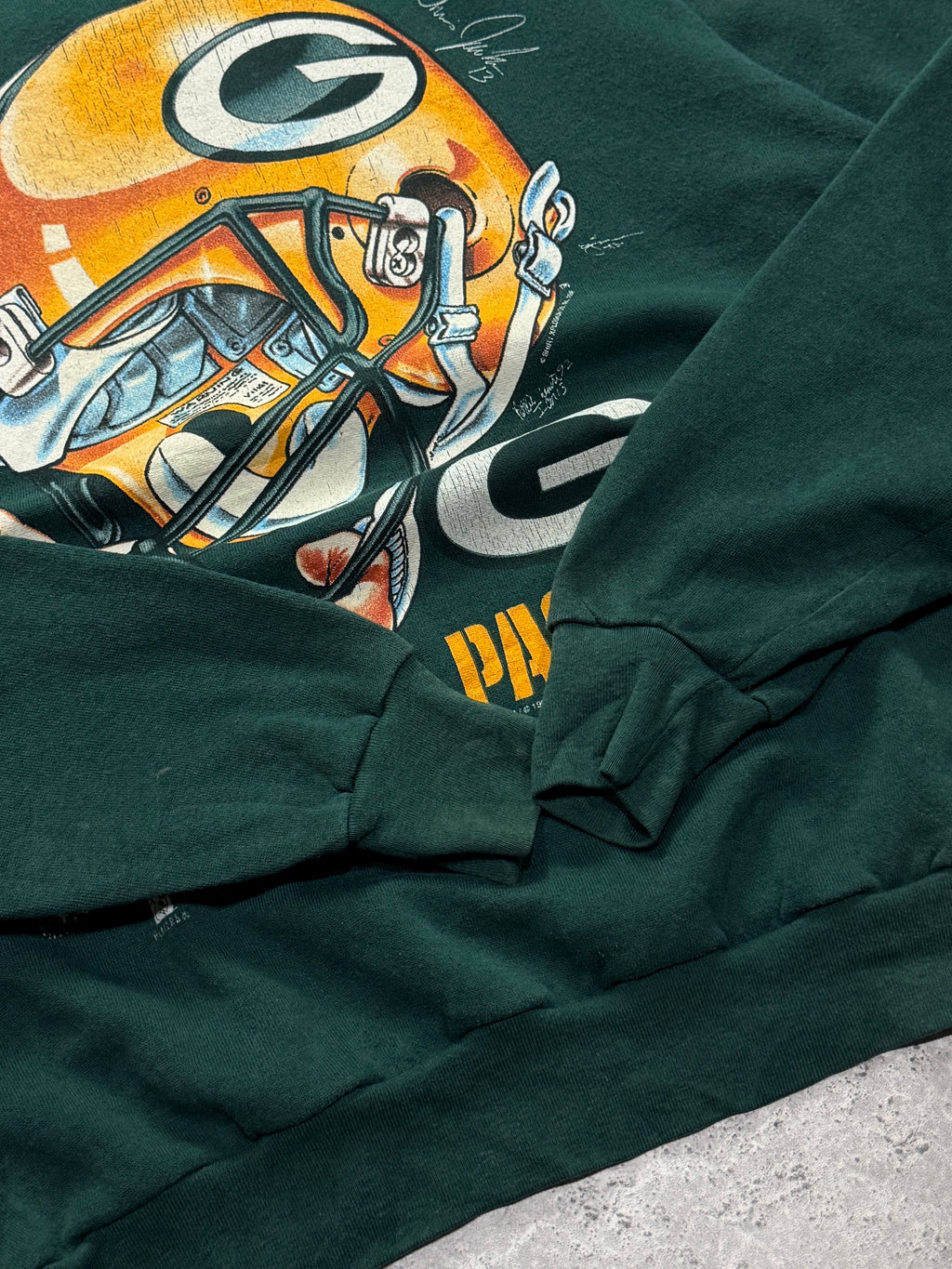 Vintage 90s Greenbay Packers NFL Helmet Sweater (L)