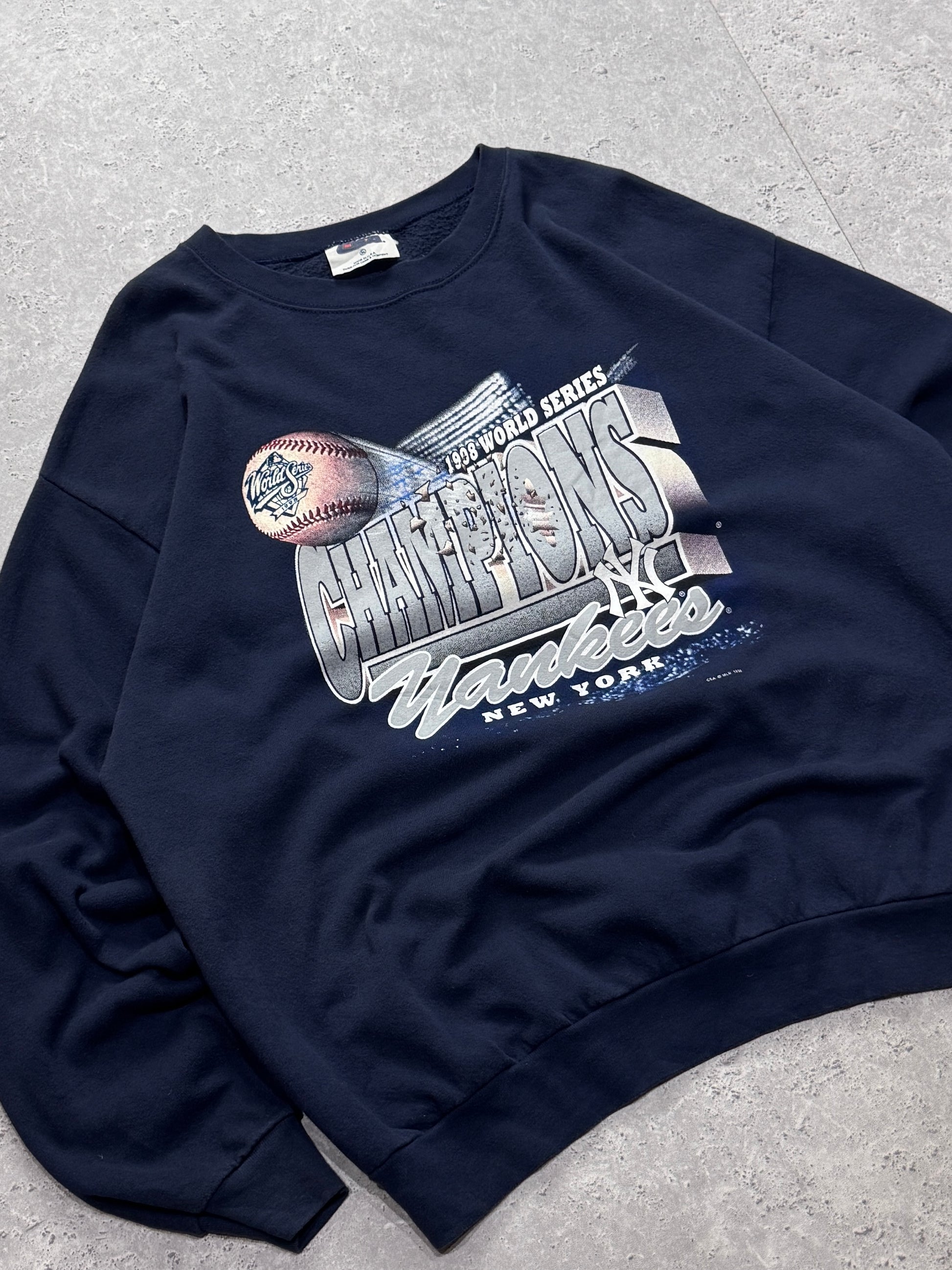 Vintage 1998 New York Yankees World Series Champions Sweater (XL)