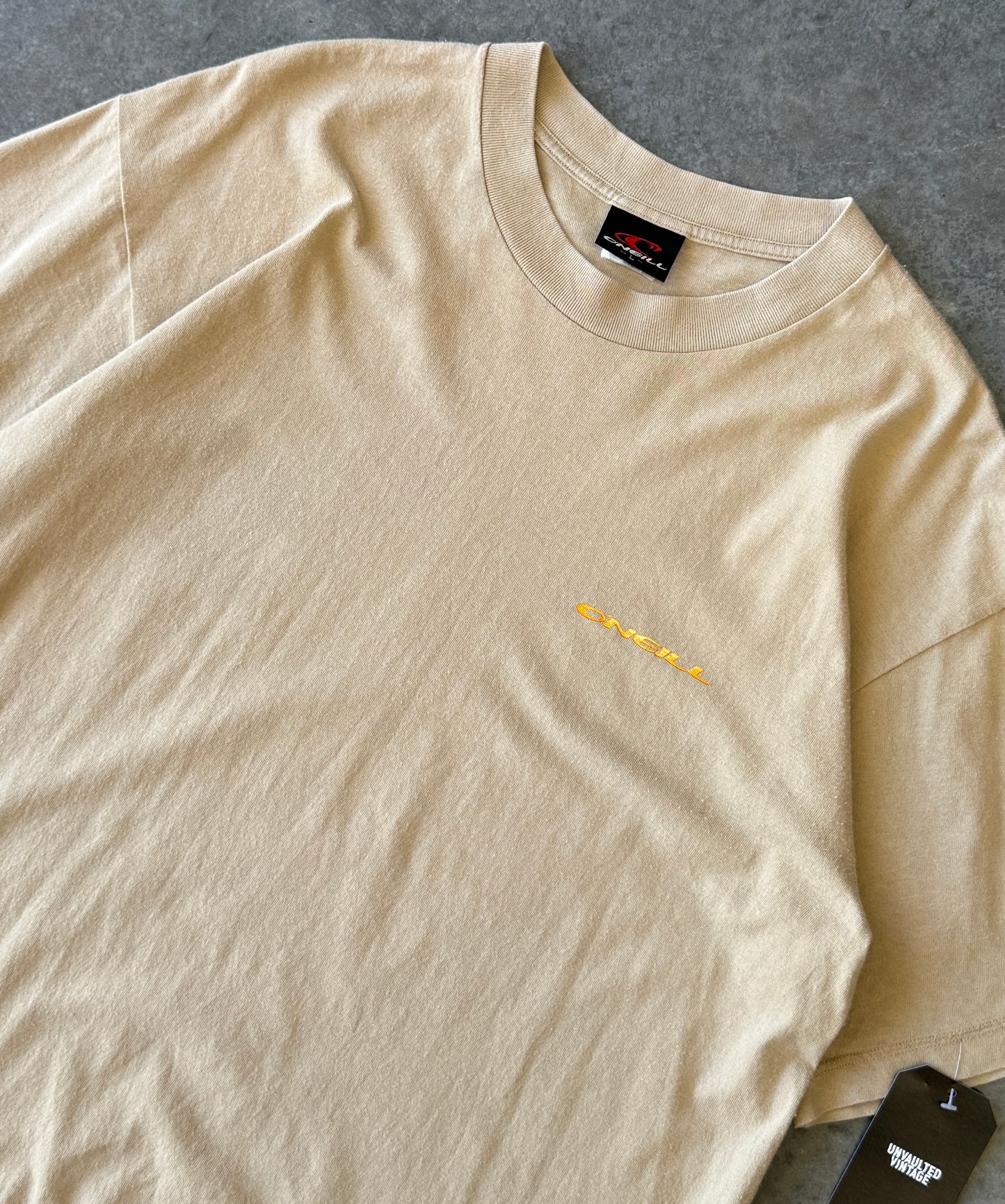 Vintage 90s O'Neill Surfing Tee (M)